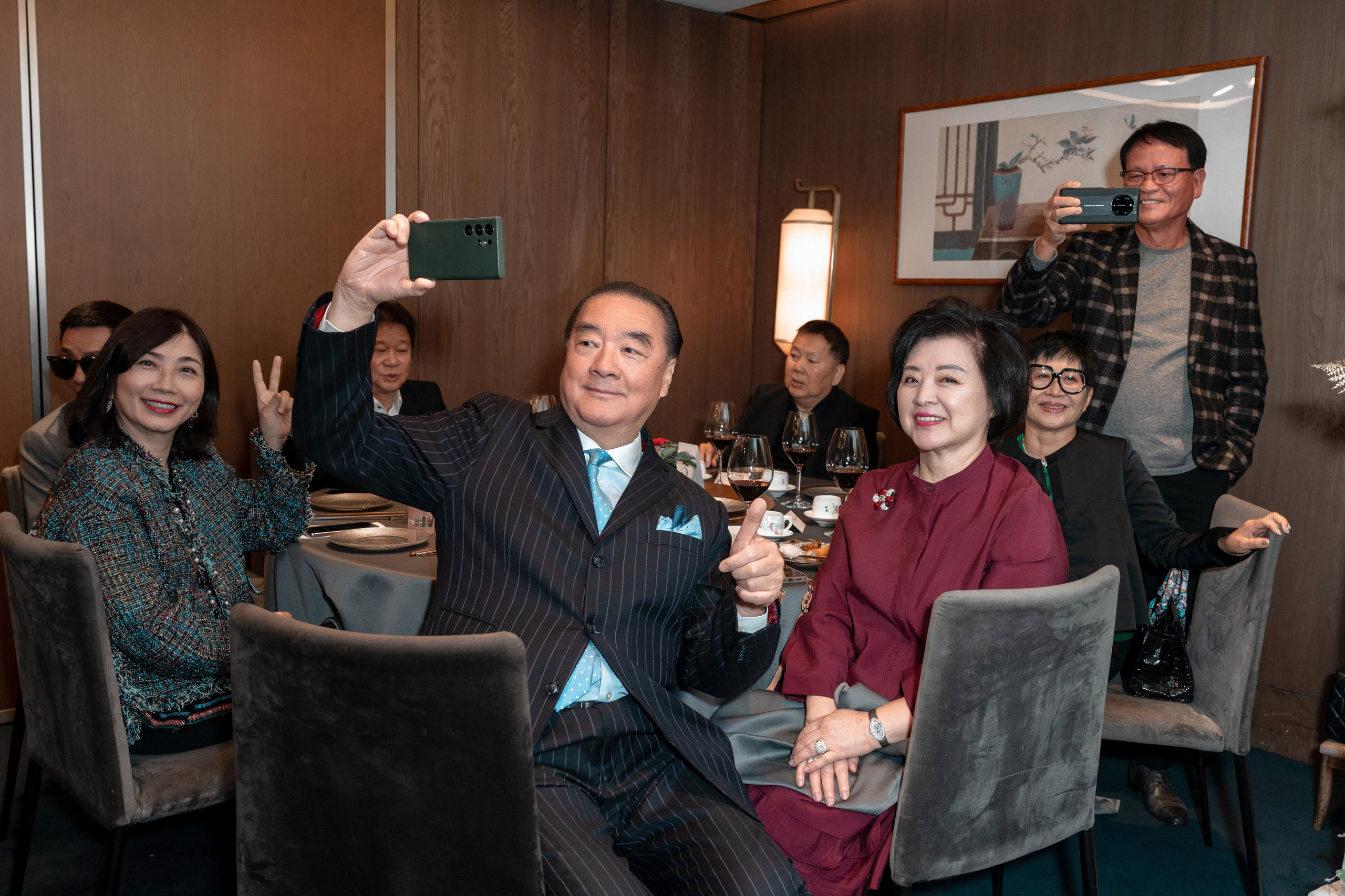 KELLY & PHOBY. PHOTOGRAPHER IN HONG KONG (WEDDING, FASHION, FAMILY, EVENTS)