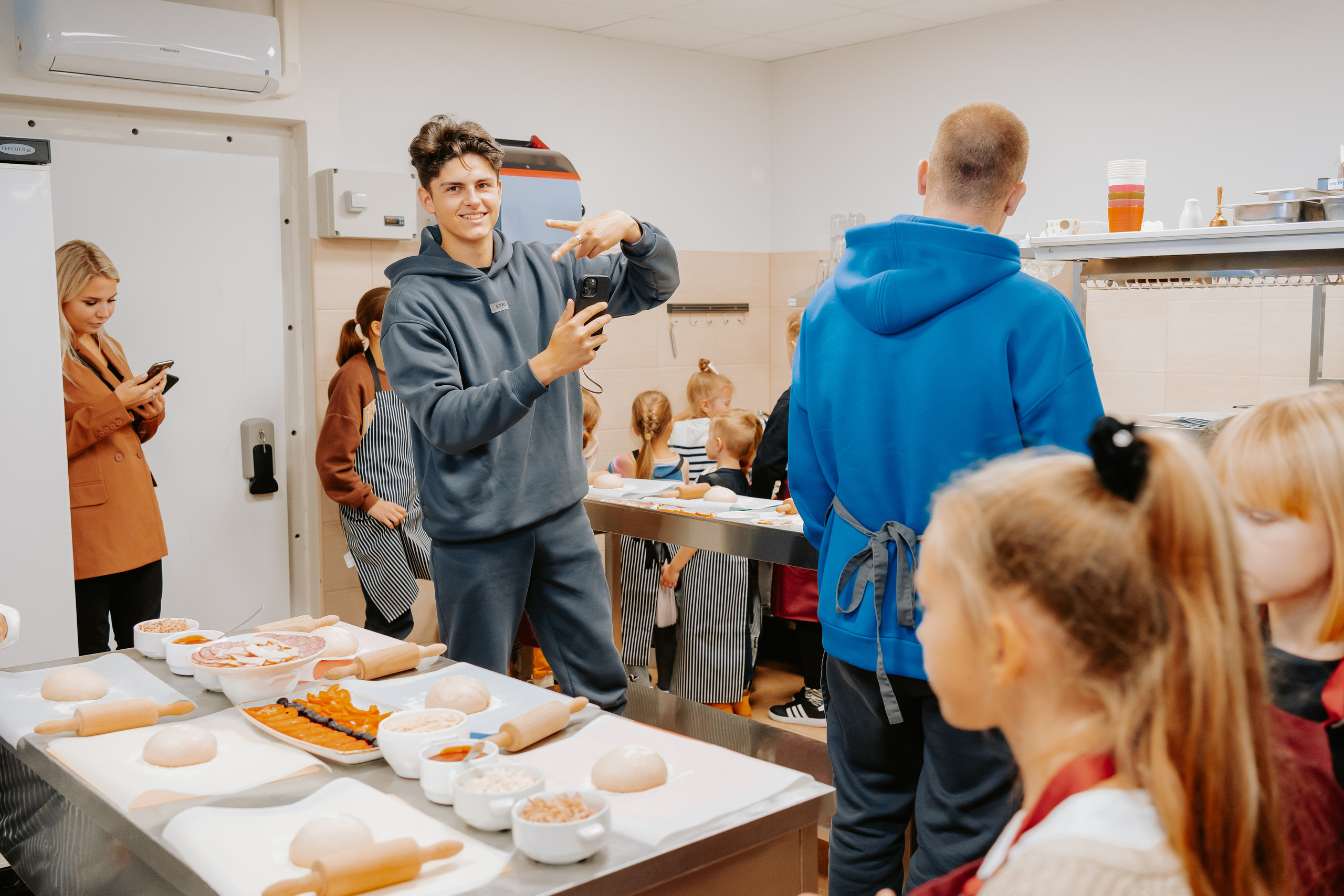 MEISTARKLASE ITĀĻU RESTORĀNĀ. Montenegro photographer and videographer