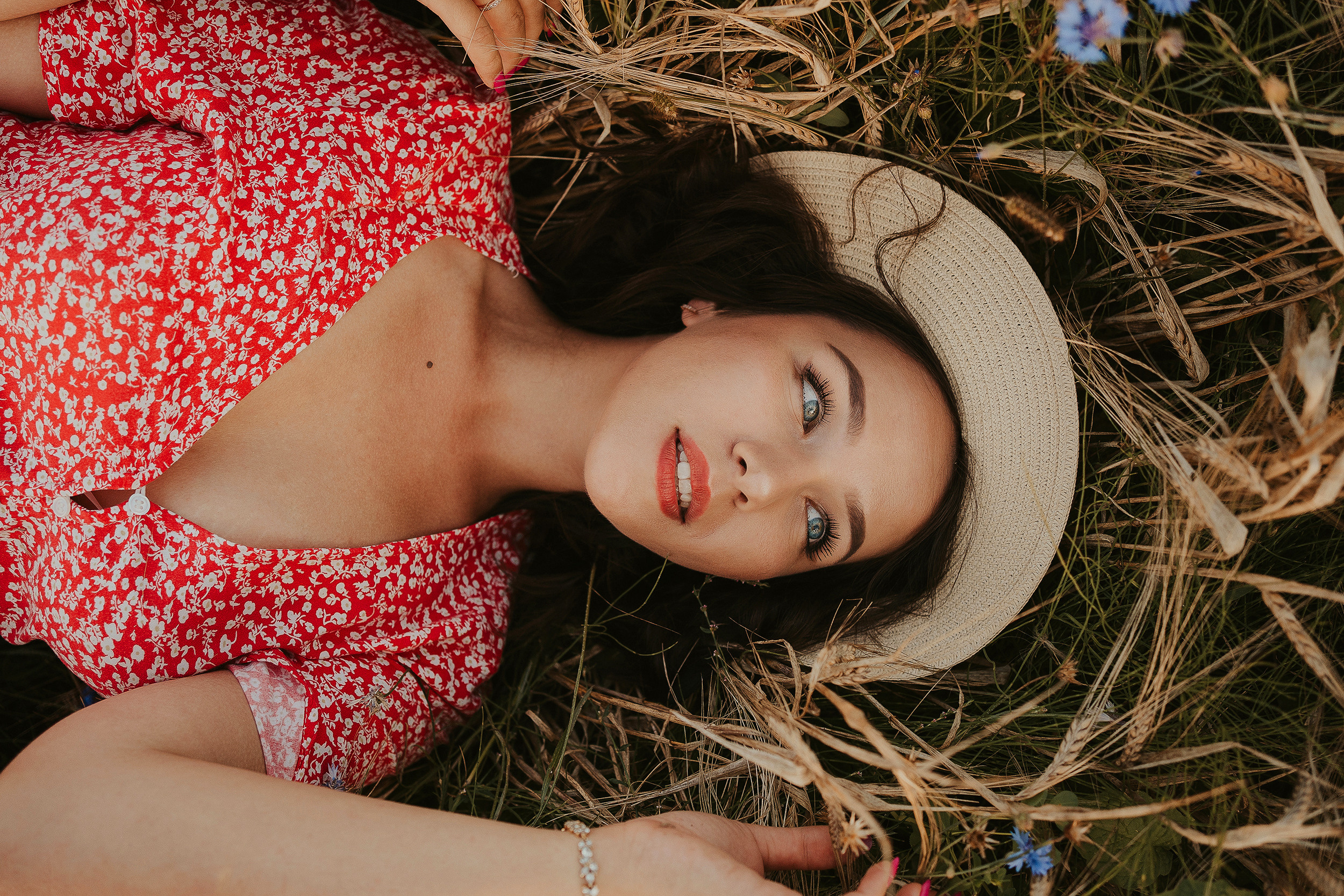 EVELINA. Montenegro photographer and videographer