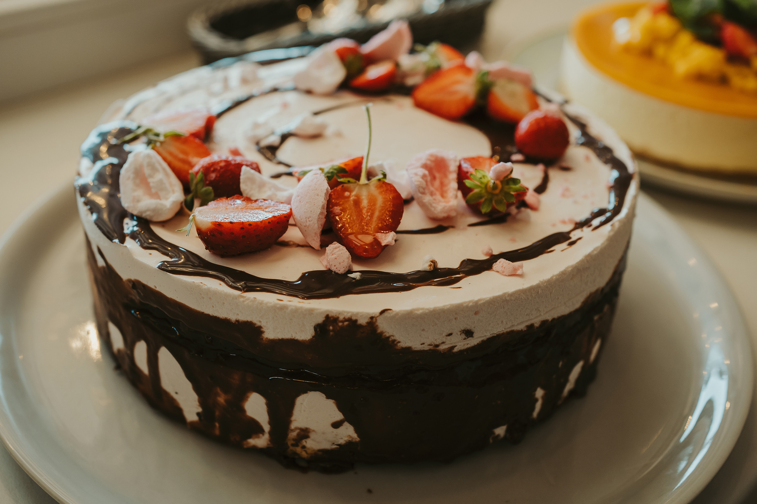 SILENE ITĀĻU RESTORĀNS BRUNCH. Montenegro photographer and videographer