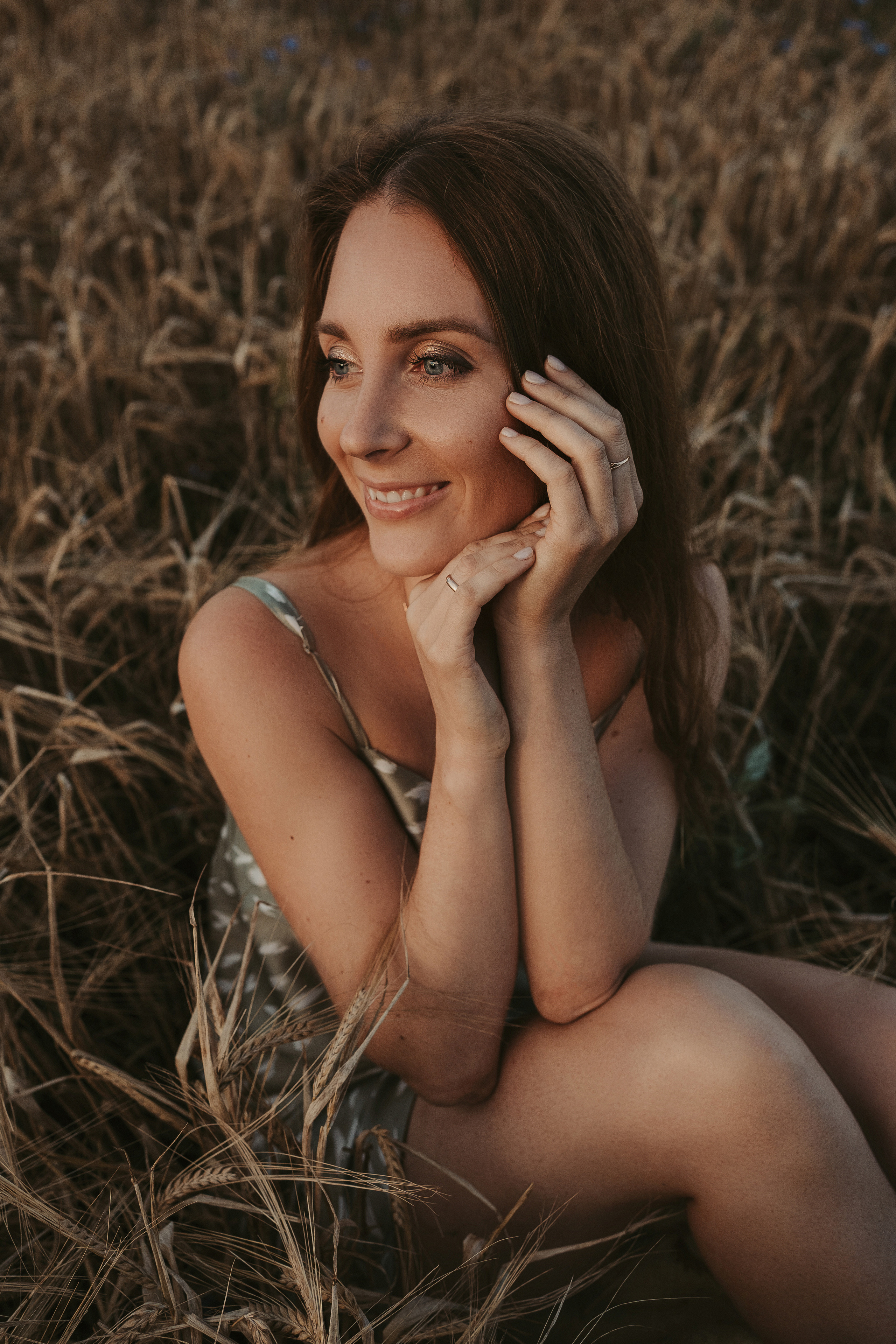 KATERINA. Montenegro photographer and videographer