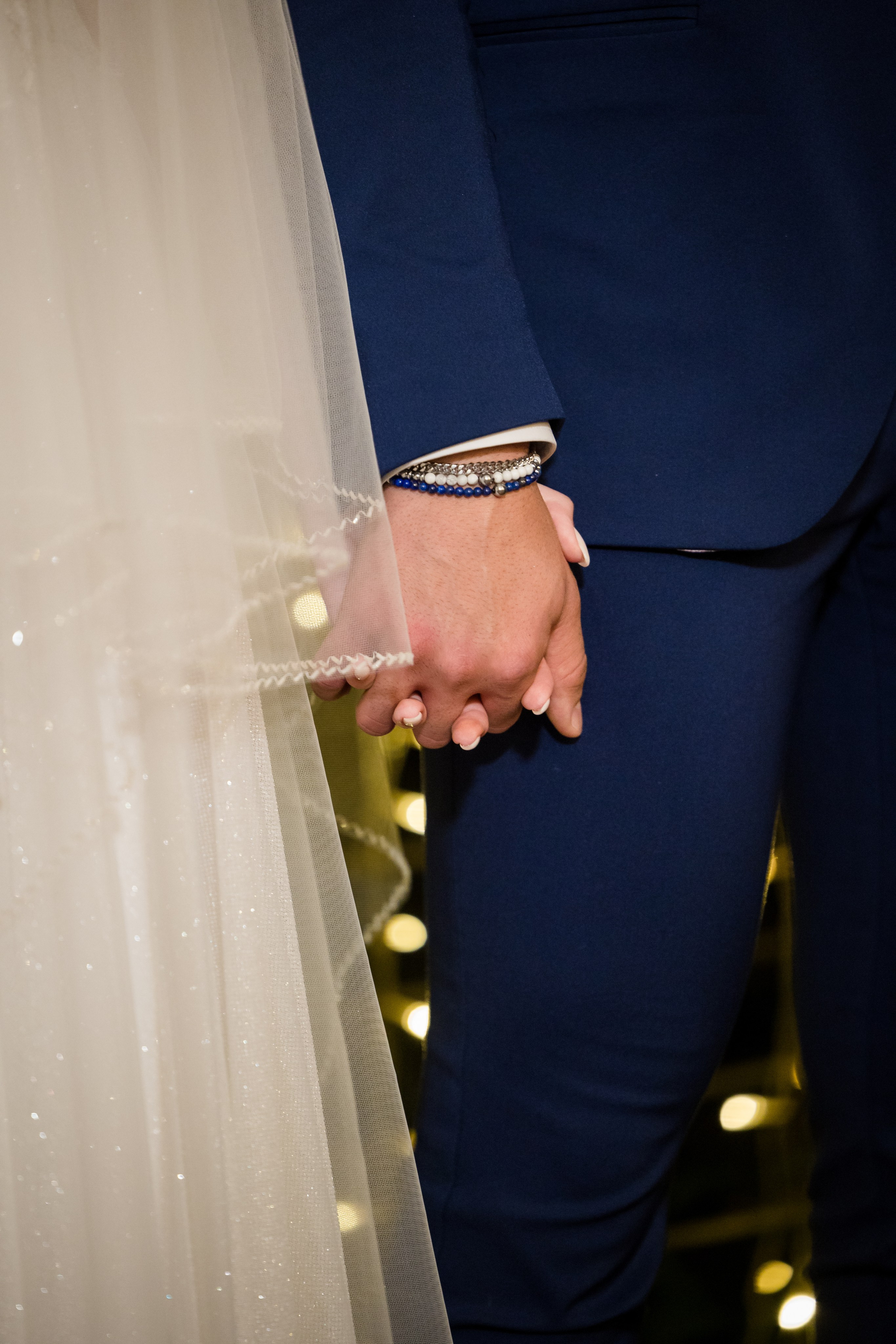 Auneg & Yarin. AMIR BUCHNIK PHOTOGRAPHER