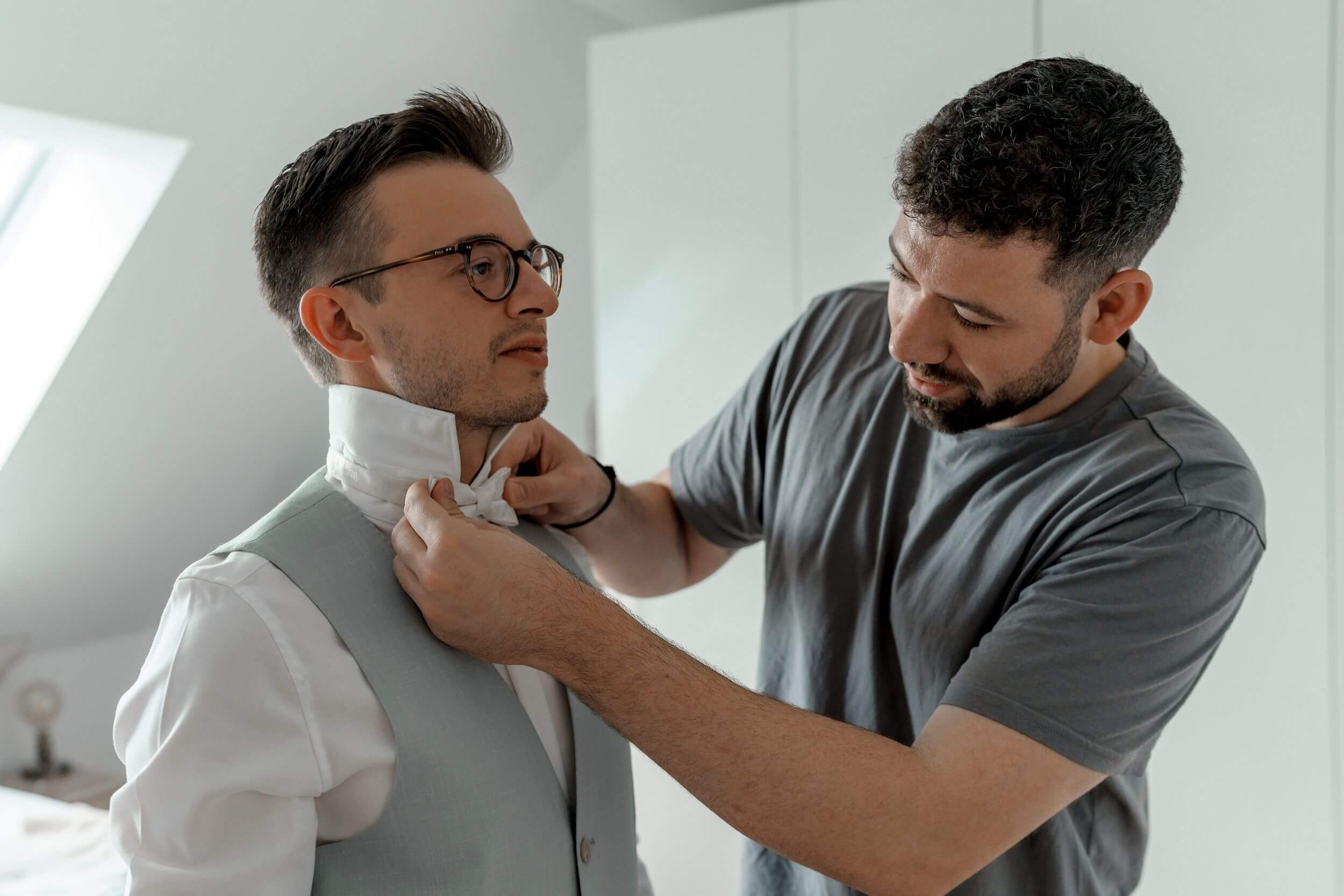 Church Wedding in Wiesbaden and Celebration at Brentanoscheune. Wedding photographer & videographer in Germany and Frankfurt | Denis Mirosnik