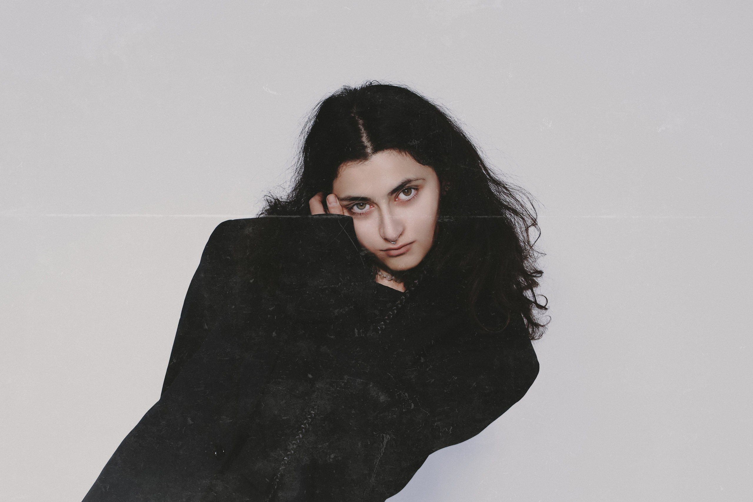 Studio (bagda). Asmikiam