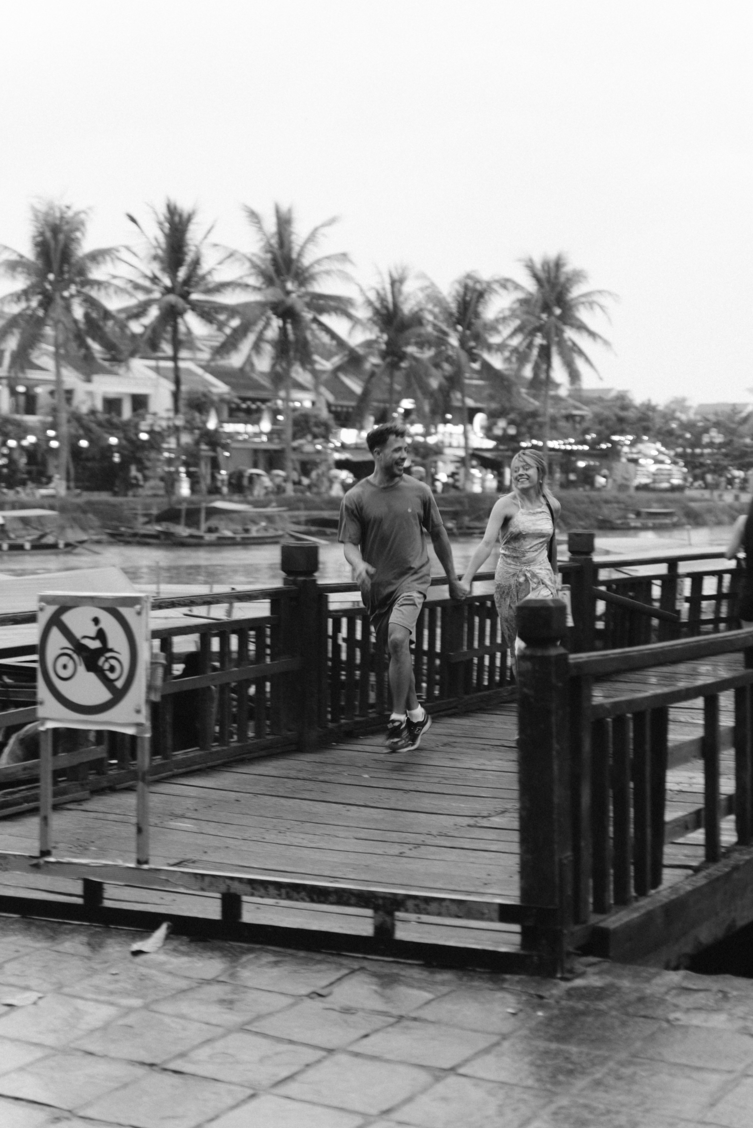 Lovestory couple photoshoot in Hoian and Danang. Фотограф в Дананге, Вьетнам. Эстетика и лайфстайл