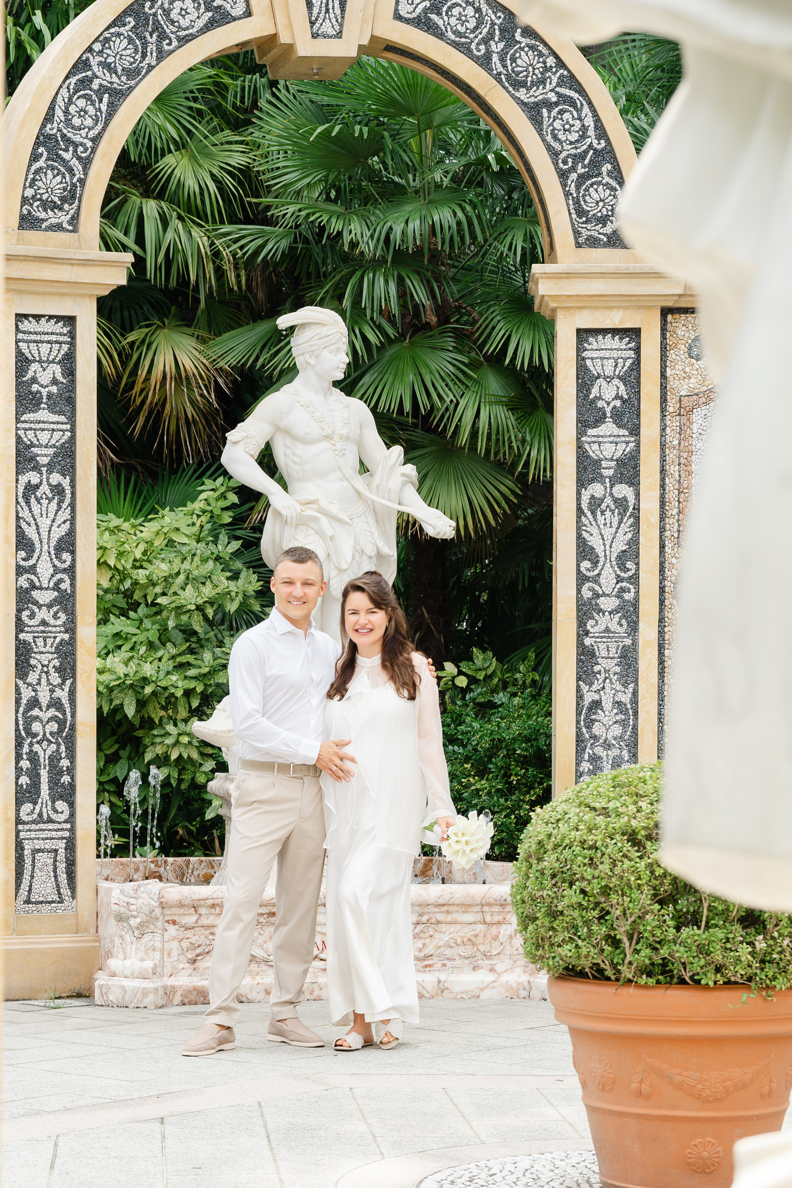 MISHA AND DIANA LAKE MAGGIORE. PHOTOGRAPHER IN ITALY