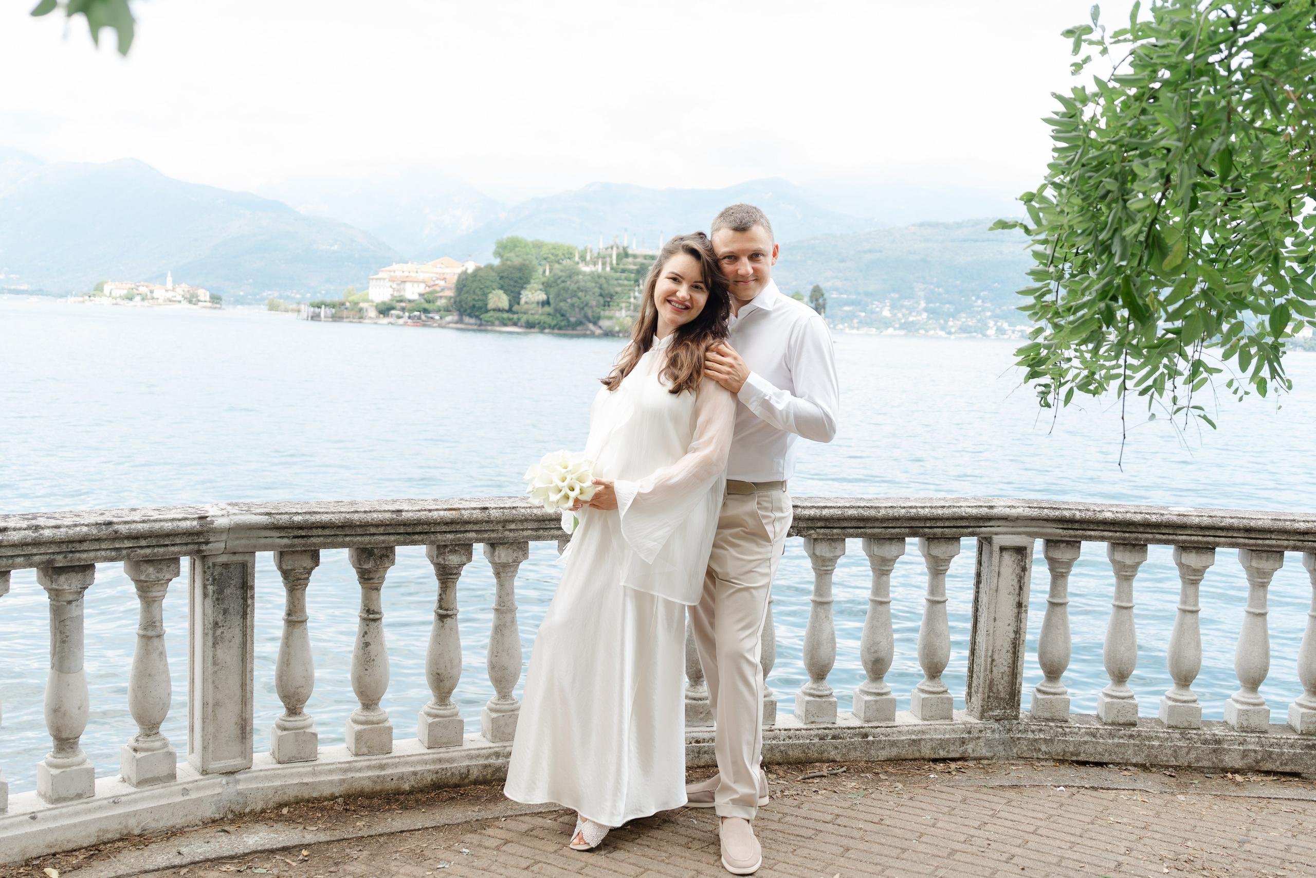 MISHA AND DIANA LAKE MAGGIORE. PHOTOGRAPHER IN ITALY