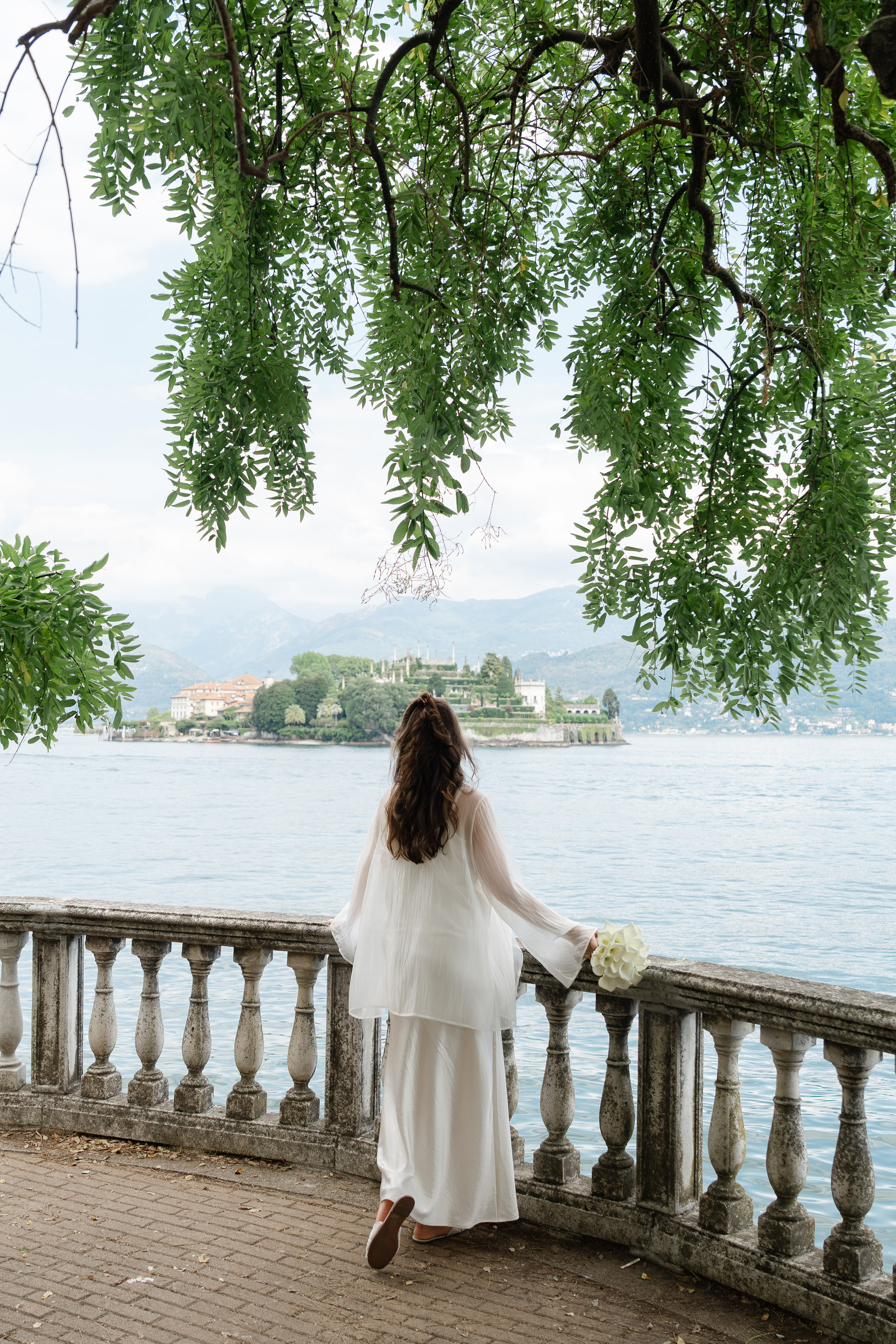 MISHA AND DIANA LAKE MAGGIORE. PHOTOGRAPHER IN ITALY