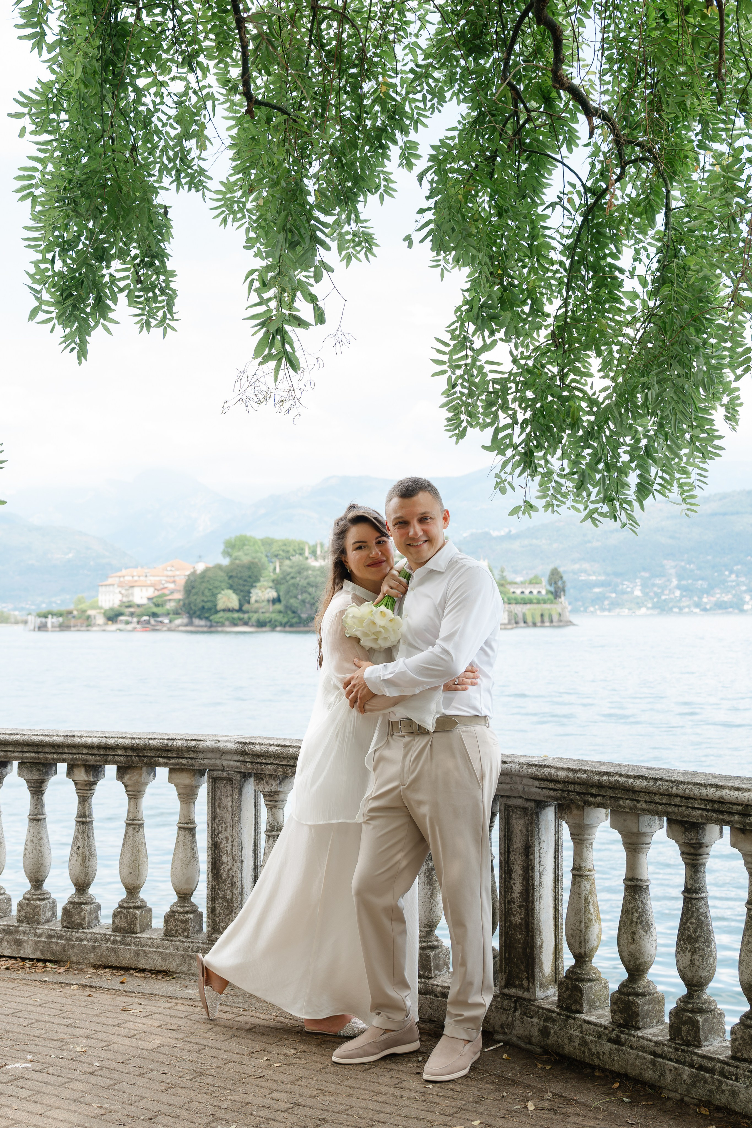 MISHA AND DIANA LAKE MAGGIORE. PHOTOGRAPHER IN ITALY