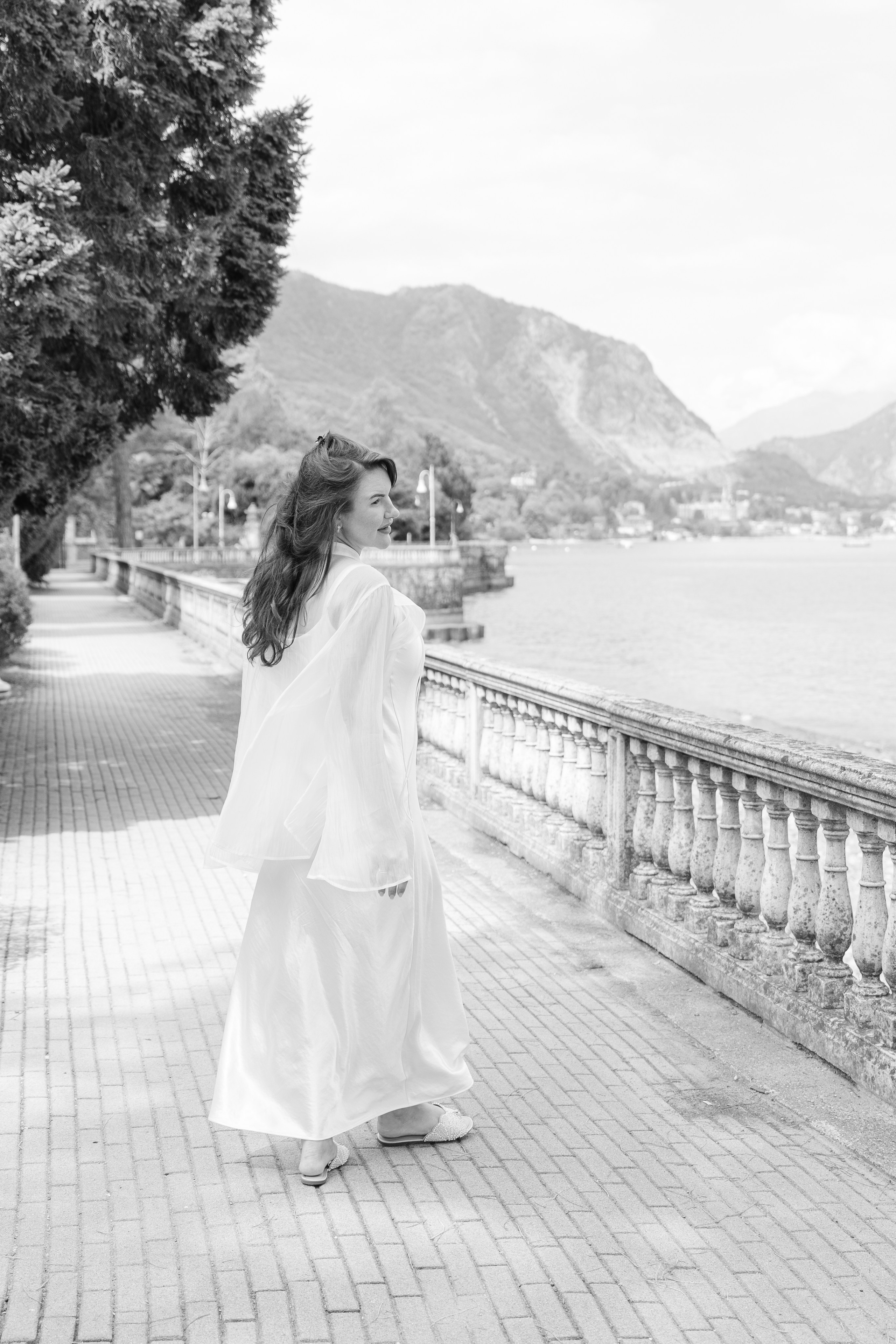 MISHA AND DIANA LAKE MAGGIORE. PHOTOGRAPHER IN ITALY