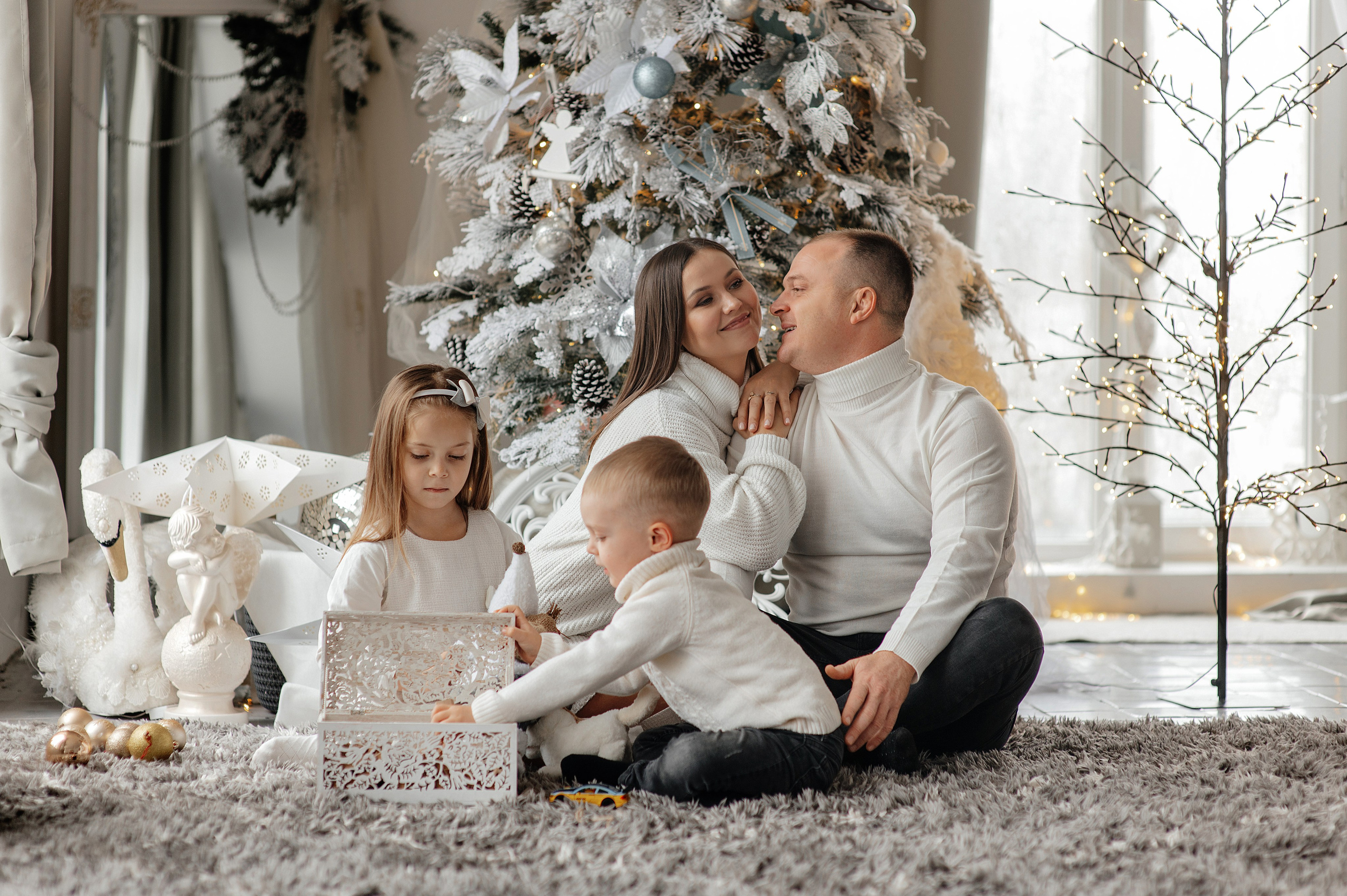 New Year Happy Family. Wedding photographer from Moldova Alexey Chipchiu