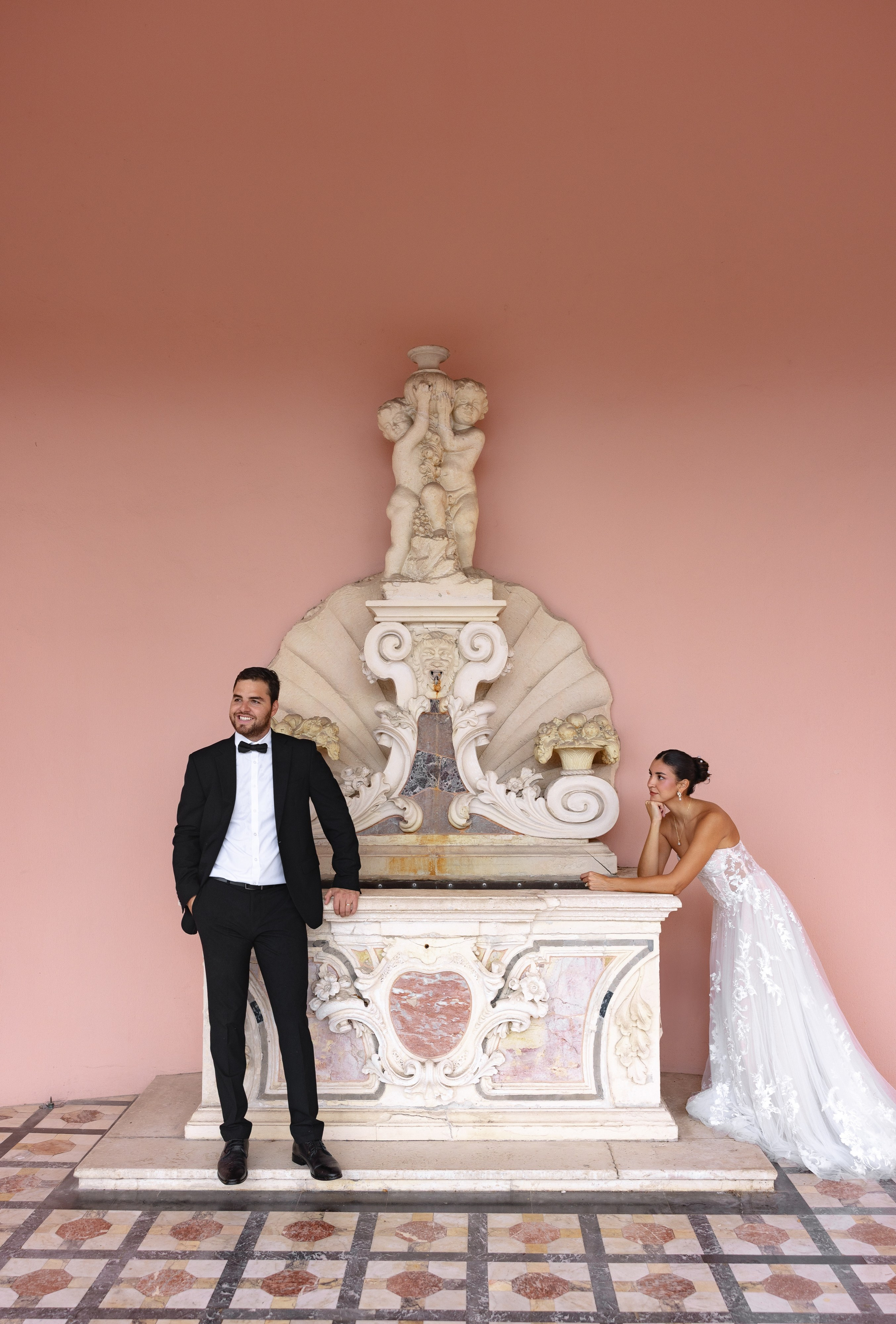 Intimate Elopement photoshoot. Ringling. Photographer Anastasia Nagibina