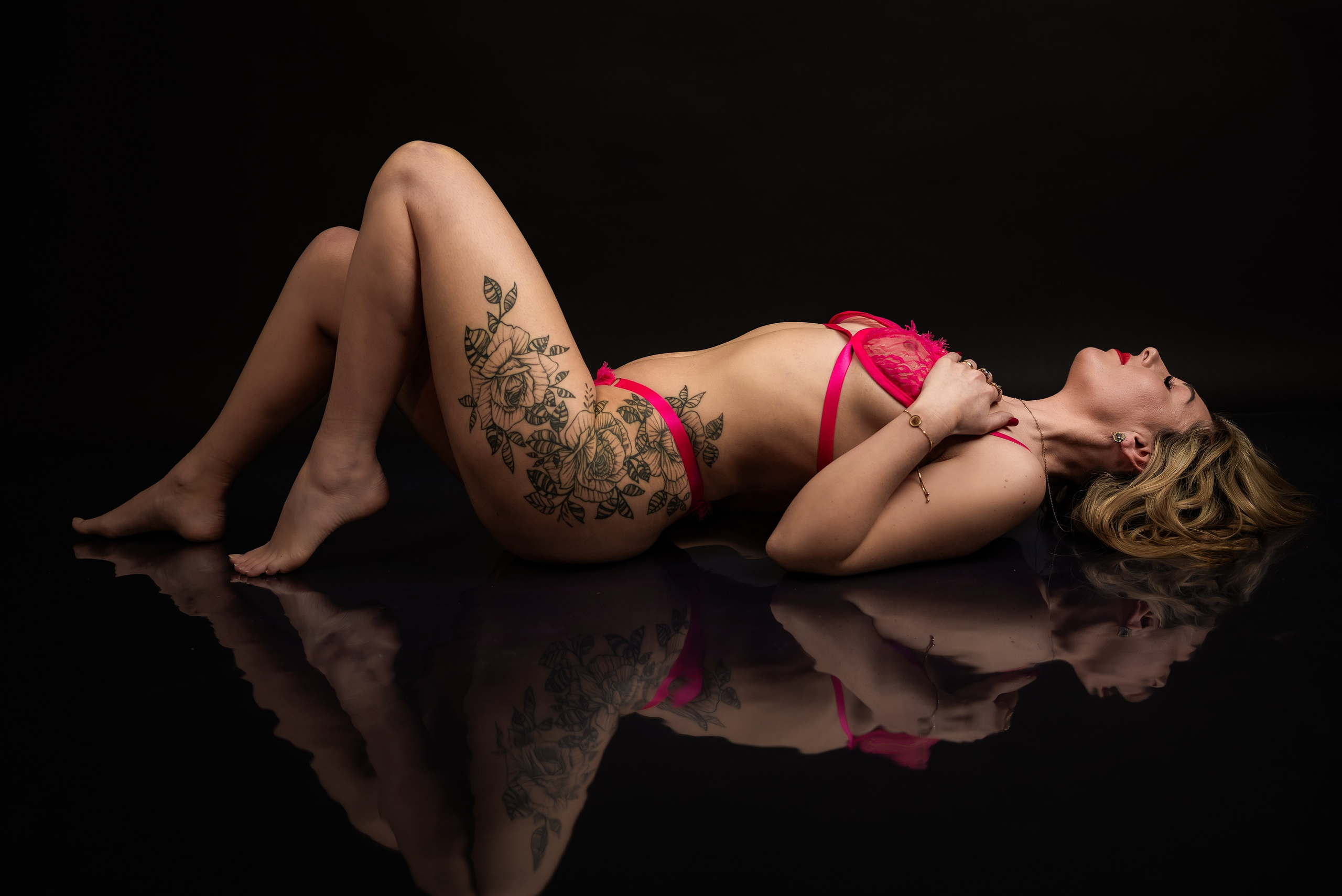 Boudoir. Wedding and boudoir photography by Liv and Laura