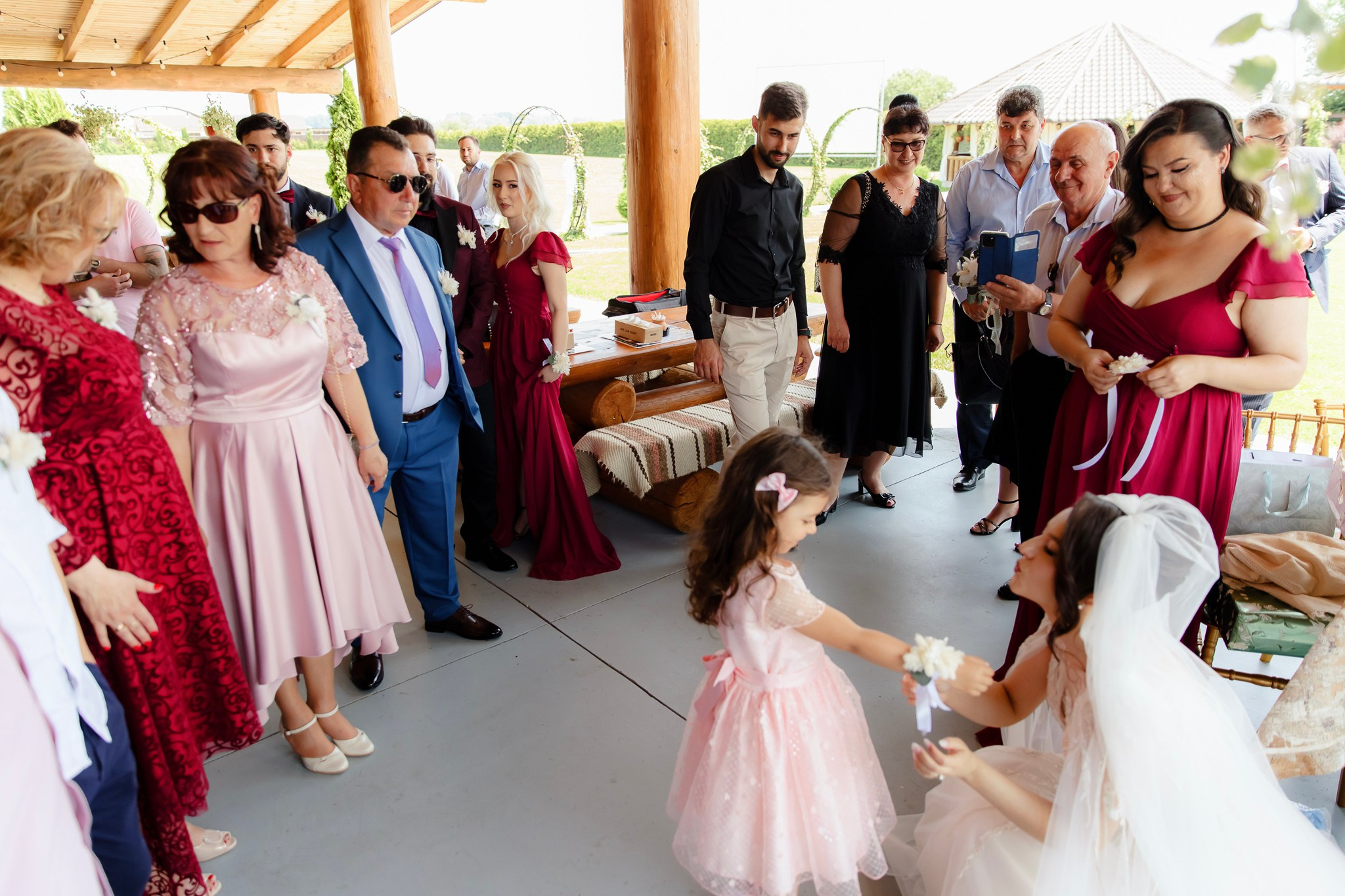 Ioana & Ionuț | Nuntă de poveste la Păstrăvăria Poiana din Mălini județul Suceava. Servicii foto-video profesionale, pentru momente de neuitat