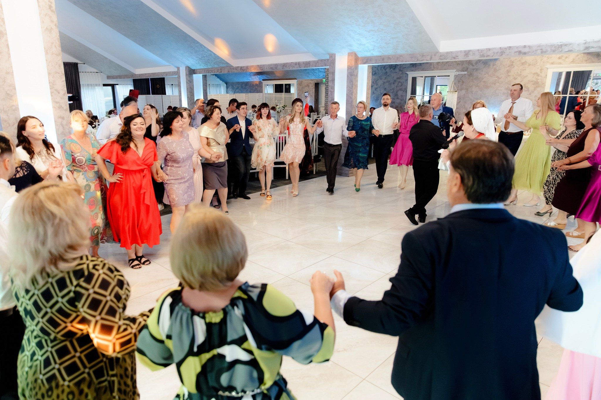 Ioana & Ionuț | Nuntă de poveste la Păstrăvăria Poiana din Mălini județul Suceava. Servicii foto-video profesionale, pentru momente de neuitat