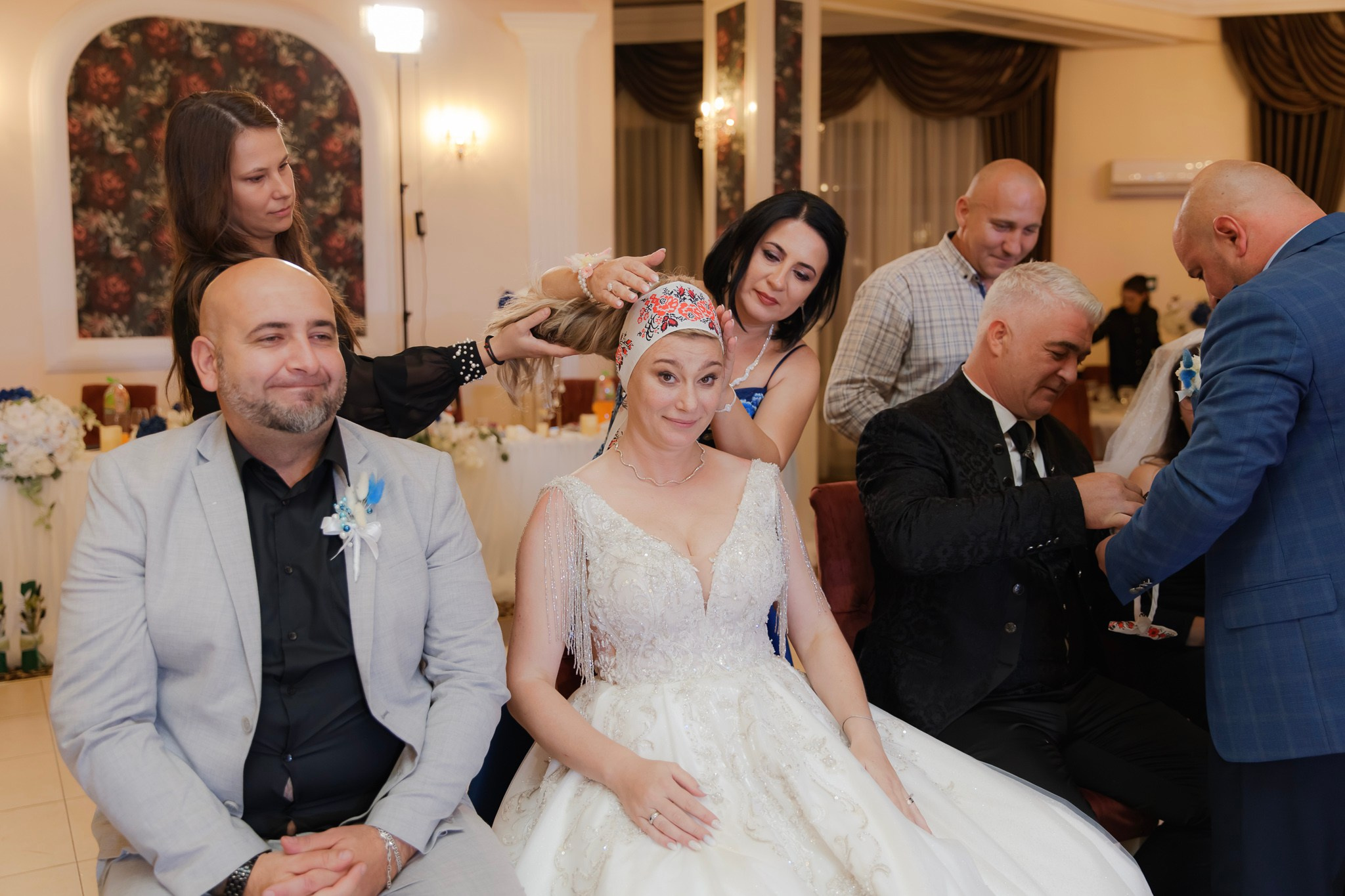 Mihai & Oana. Servicii foto-video profesionale, pentru momente de neuitat