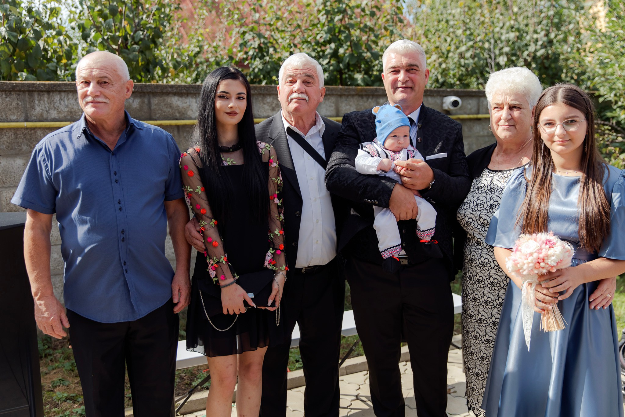 Mihai & Oana. Servicii foto-video profesionale, pentru momente de neuitat