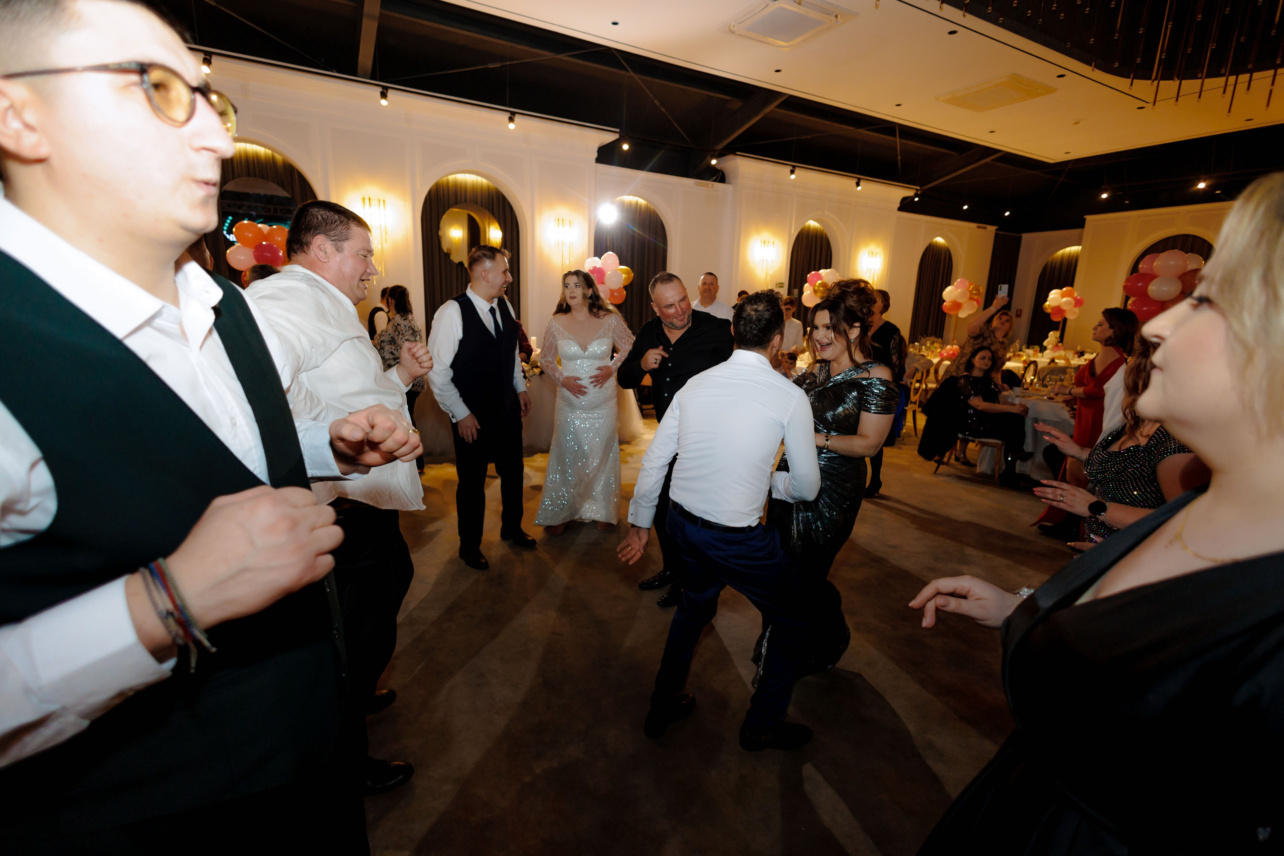 Povestea voastră, regizată de noi |Cristi Turculet Videograf Nuntă Suceava | wedding highlight. Servicii foto-video profesionale, pentru momente de neuitat