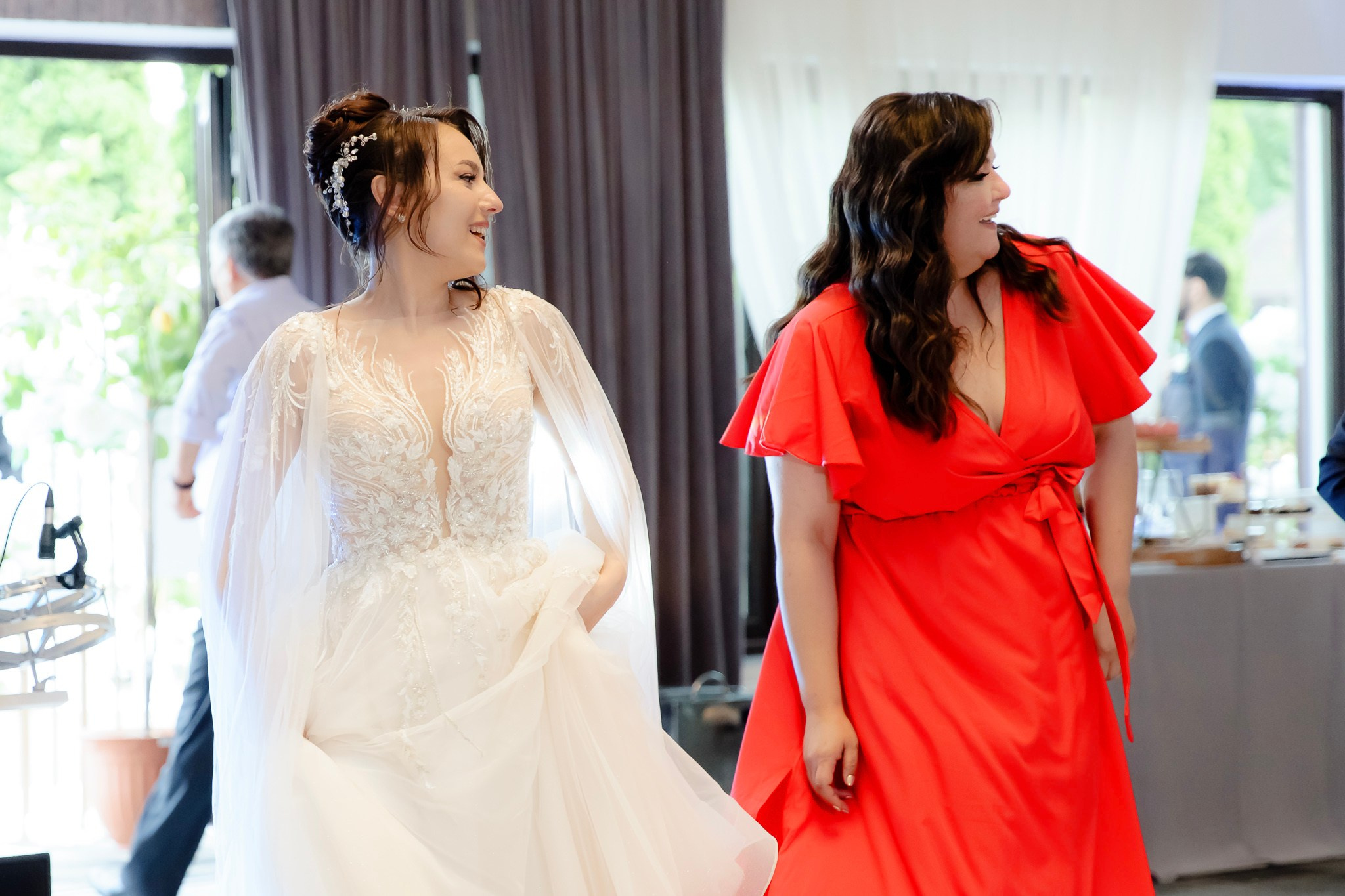 Ioana & Ionuț | Nuntă de poveste la Păstrăvăria Poiana din Mălini județul Suceava. Servicii foto-video profesionale, pentru momente de neuitat