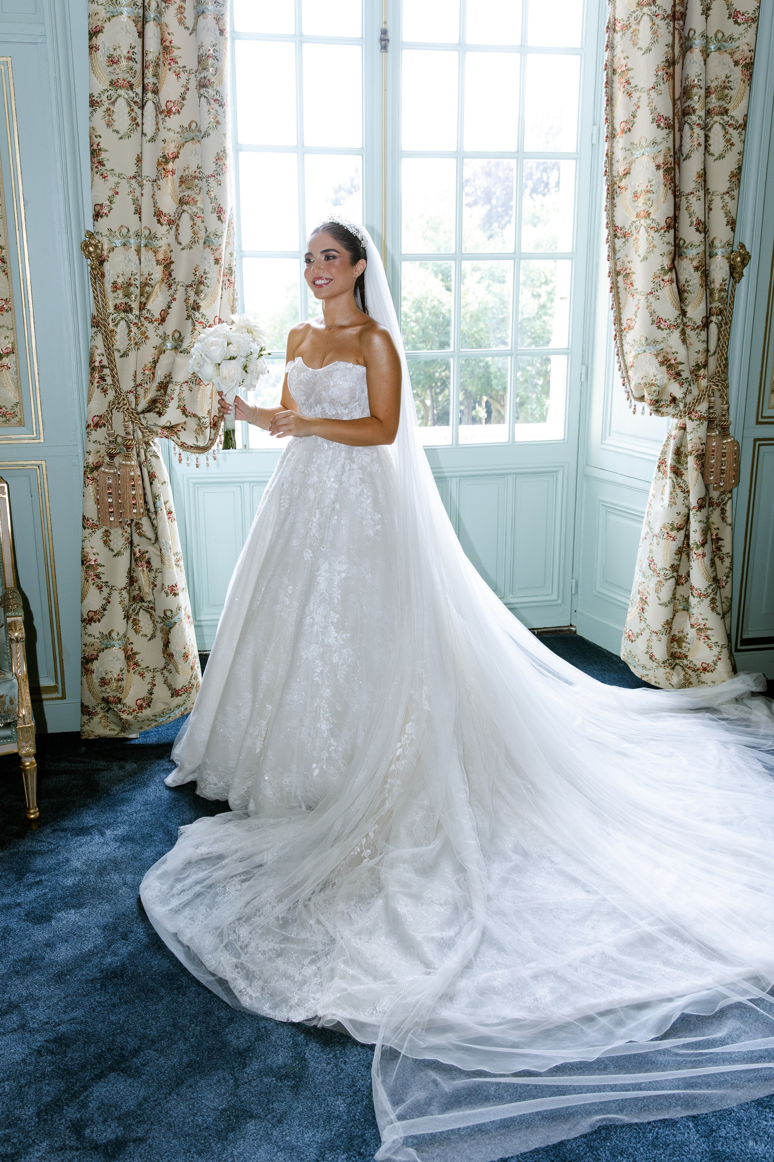 Chloe & Romeo. Photographer in Paris