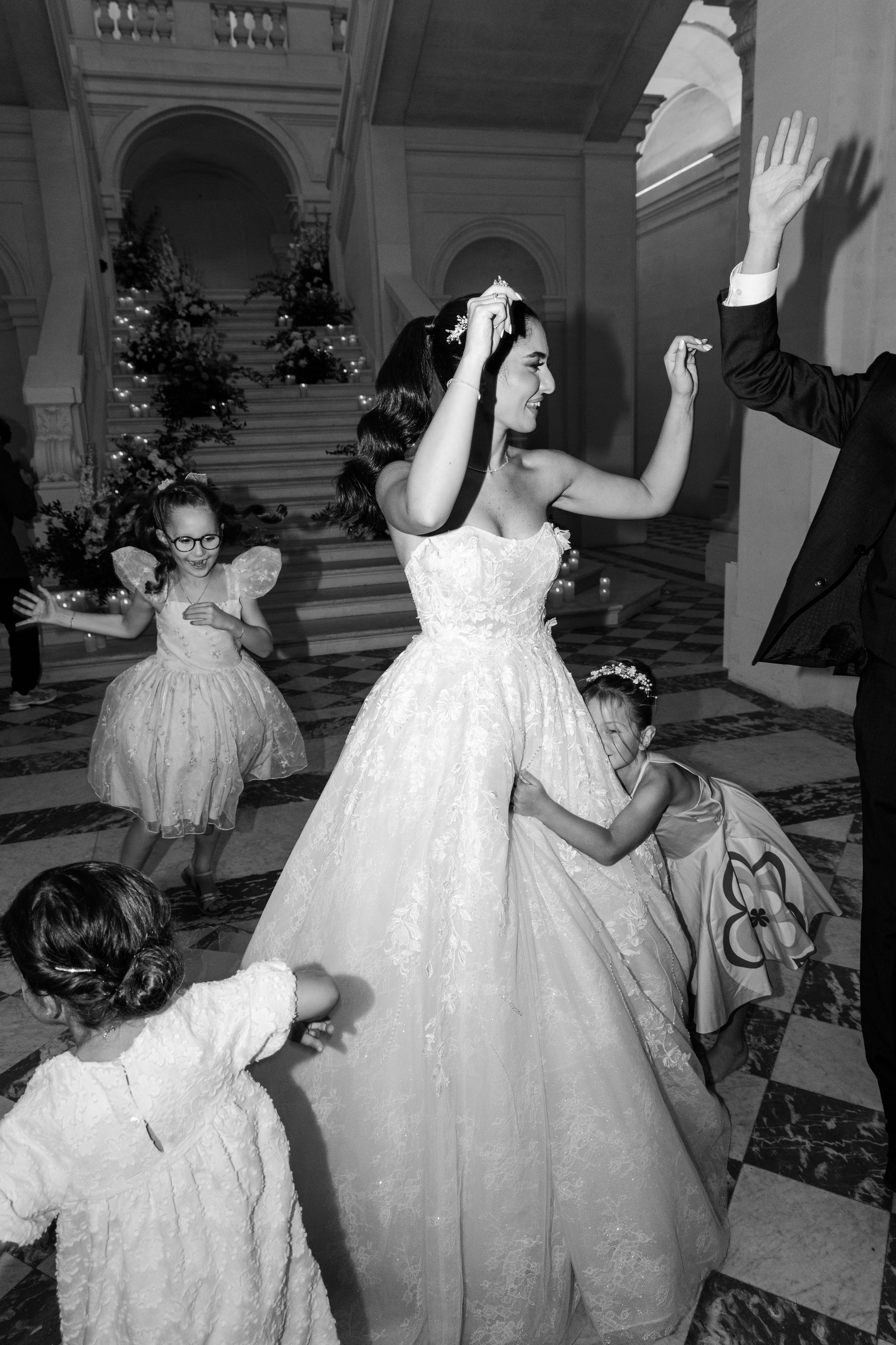 Chloe & Romeo. Photographer in Paris