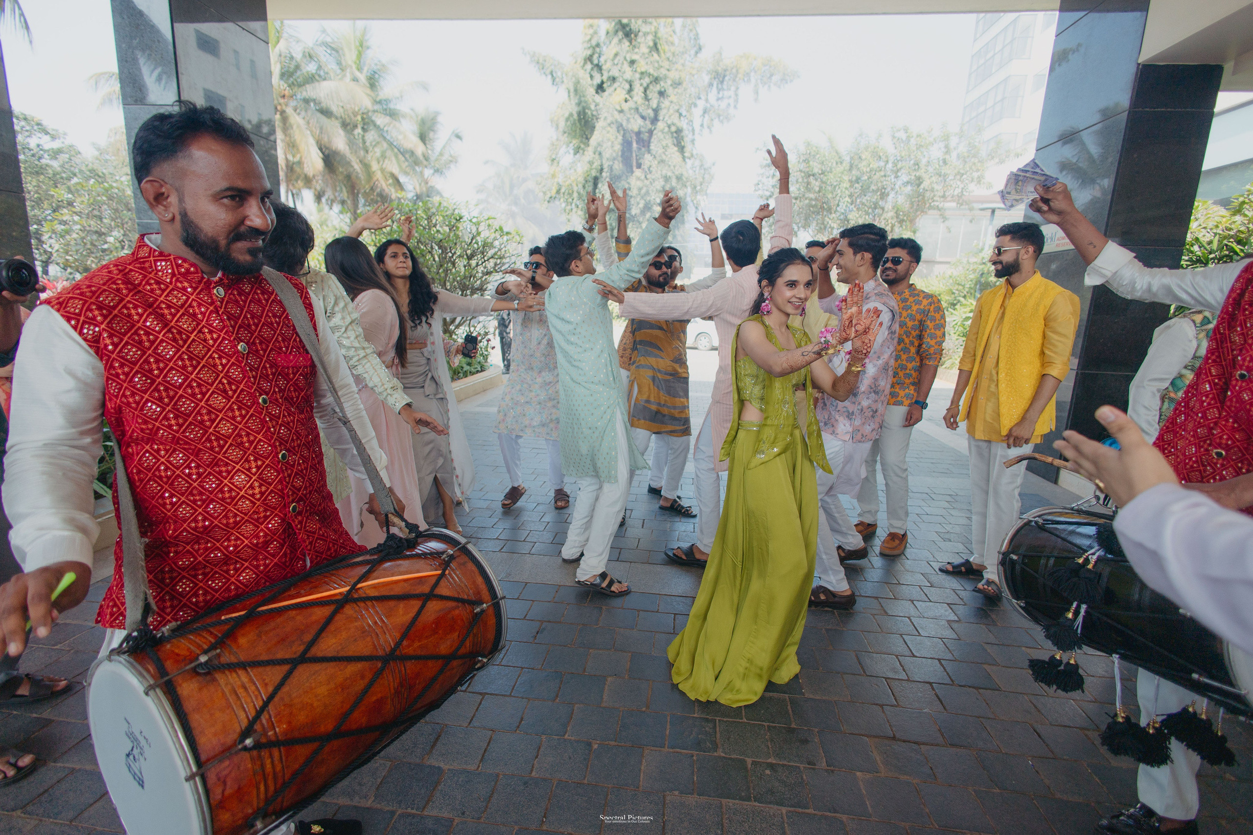 #ADIकीAESHहै