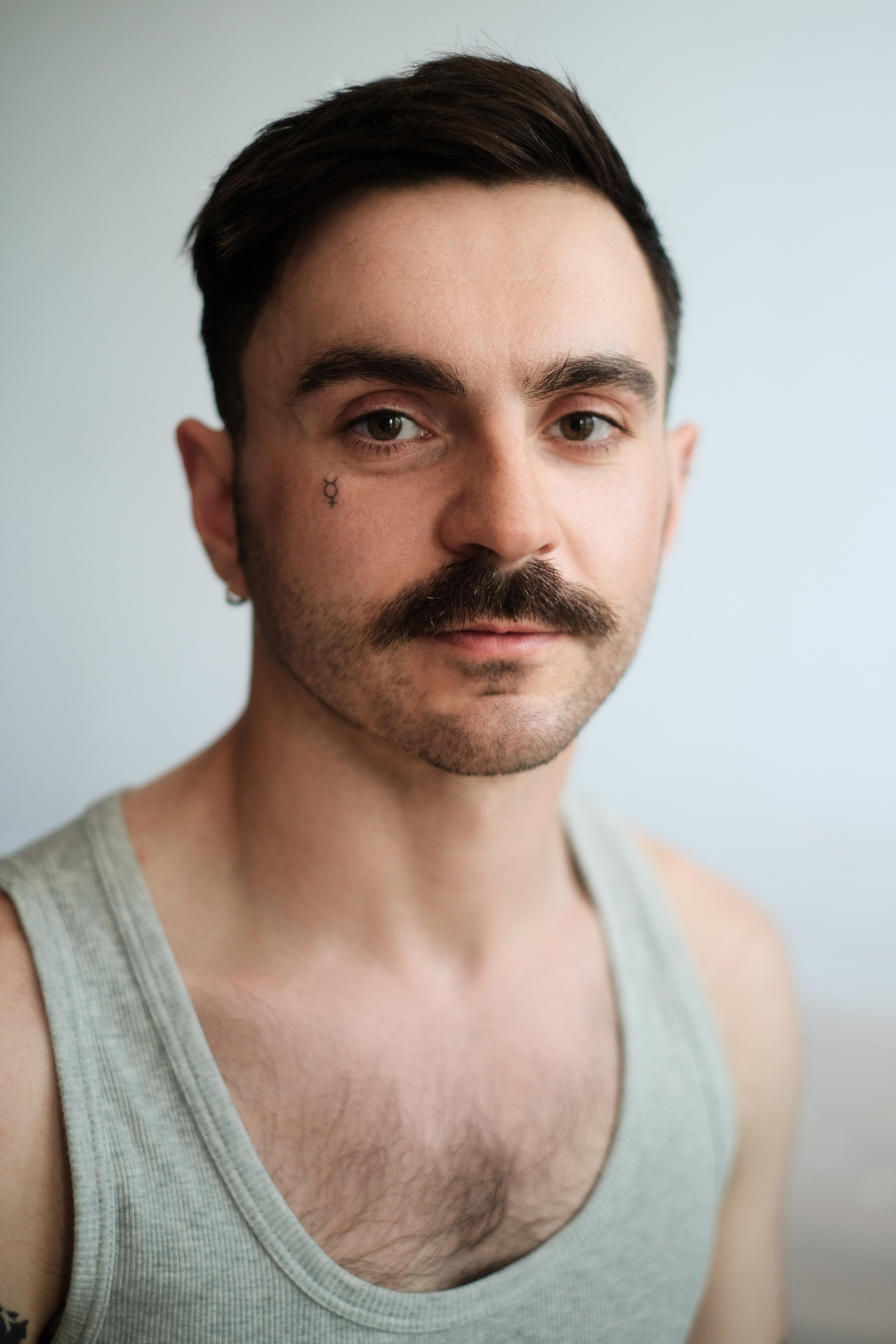 Giovanni Giorgi. Schauspielerfotos Berlin | Headshots & Casting-Videos – Acting Photography