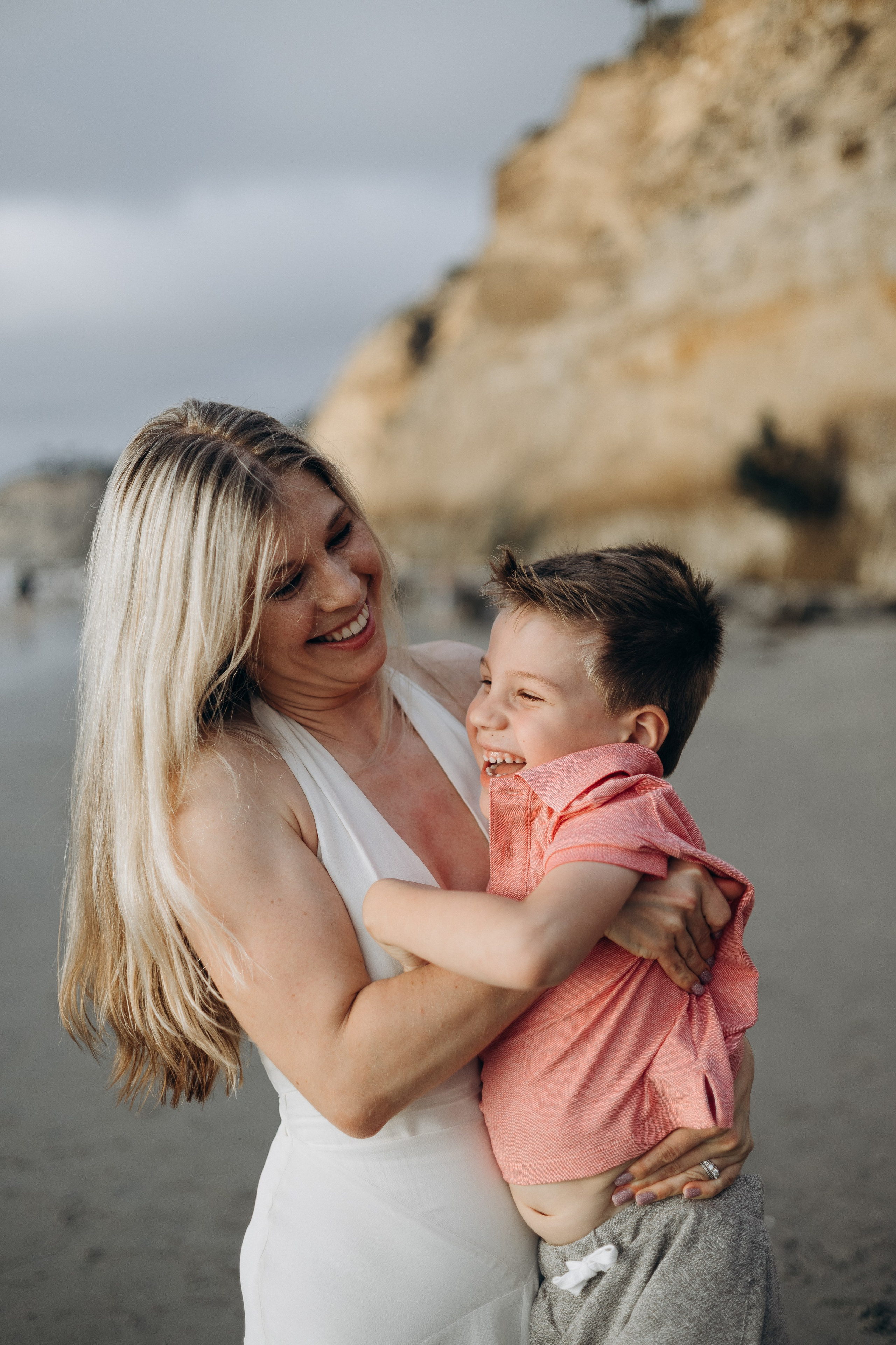 *. Wedding and family photographer San Diego