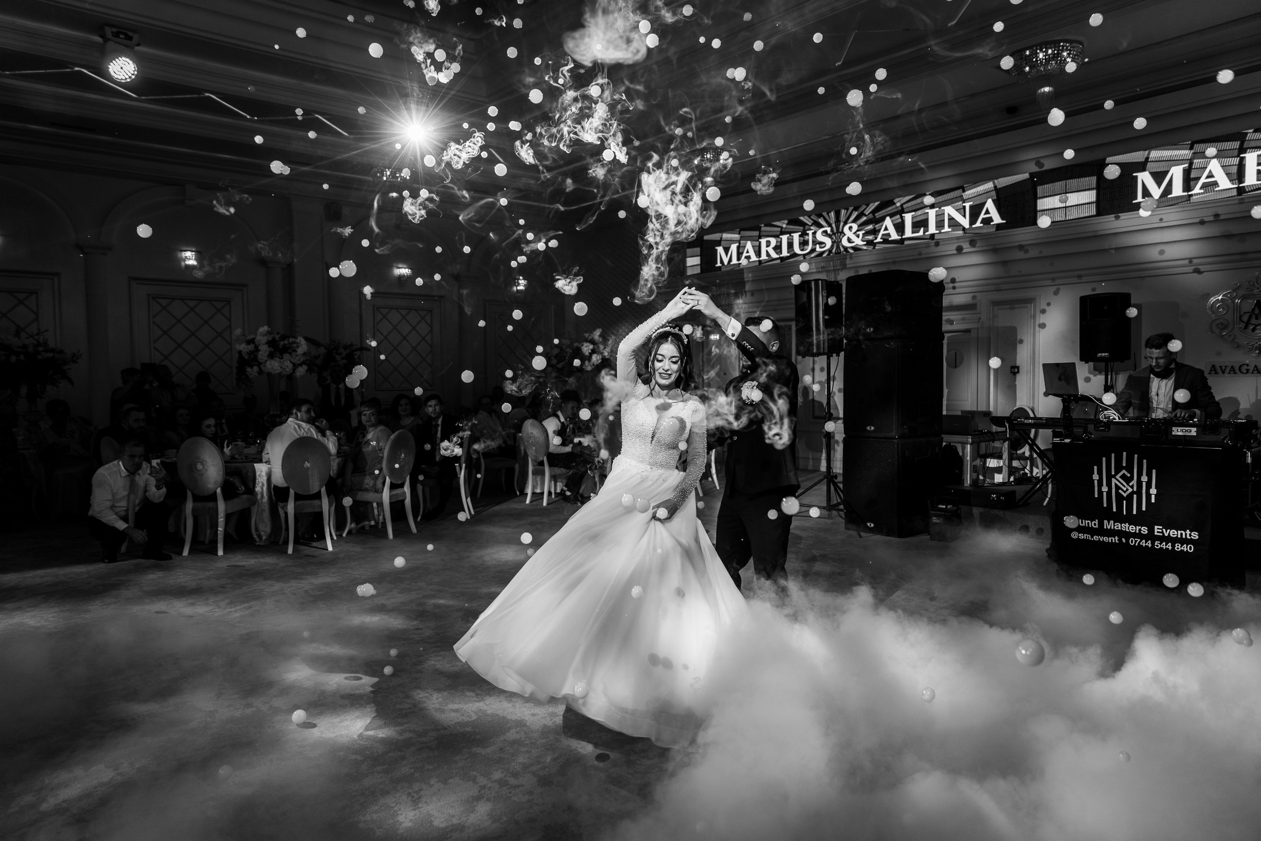 Marius & Alina. Acasă