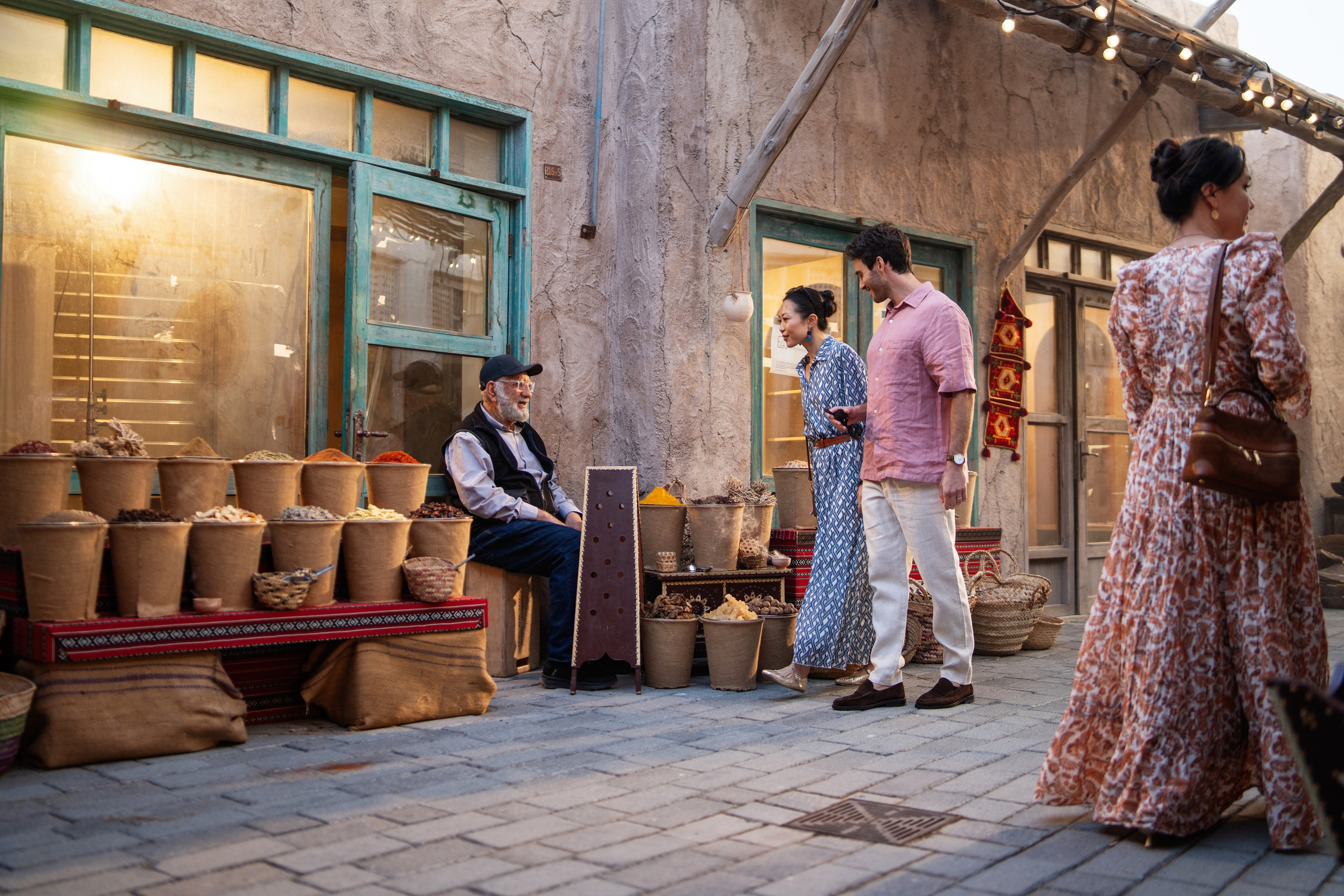 Behind the Scenes Photography Dubai — Denys Gromov. Denys Gromov