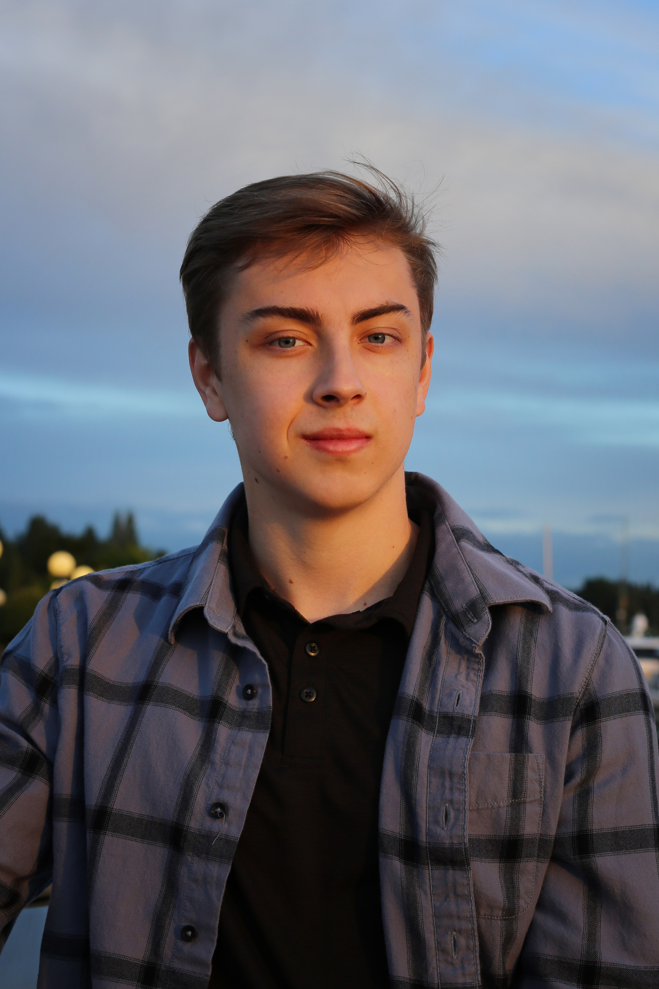 Waterfront Photoshoot. YuAnna studio. Family & Kids Photographer in Seattle area, located in