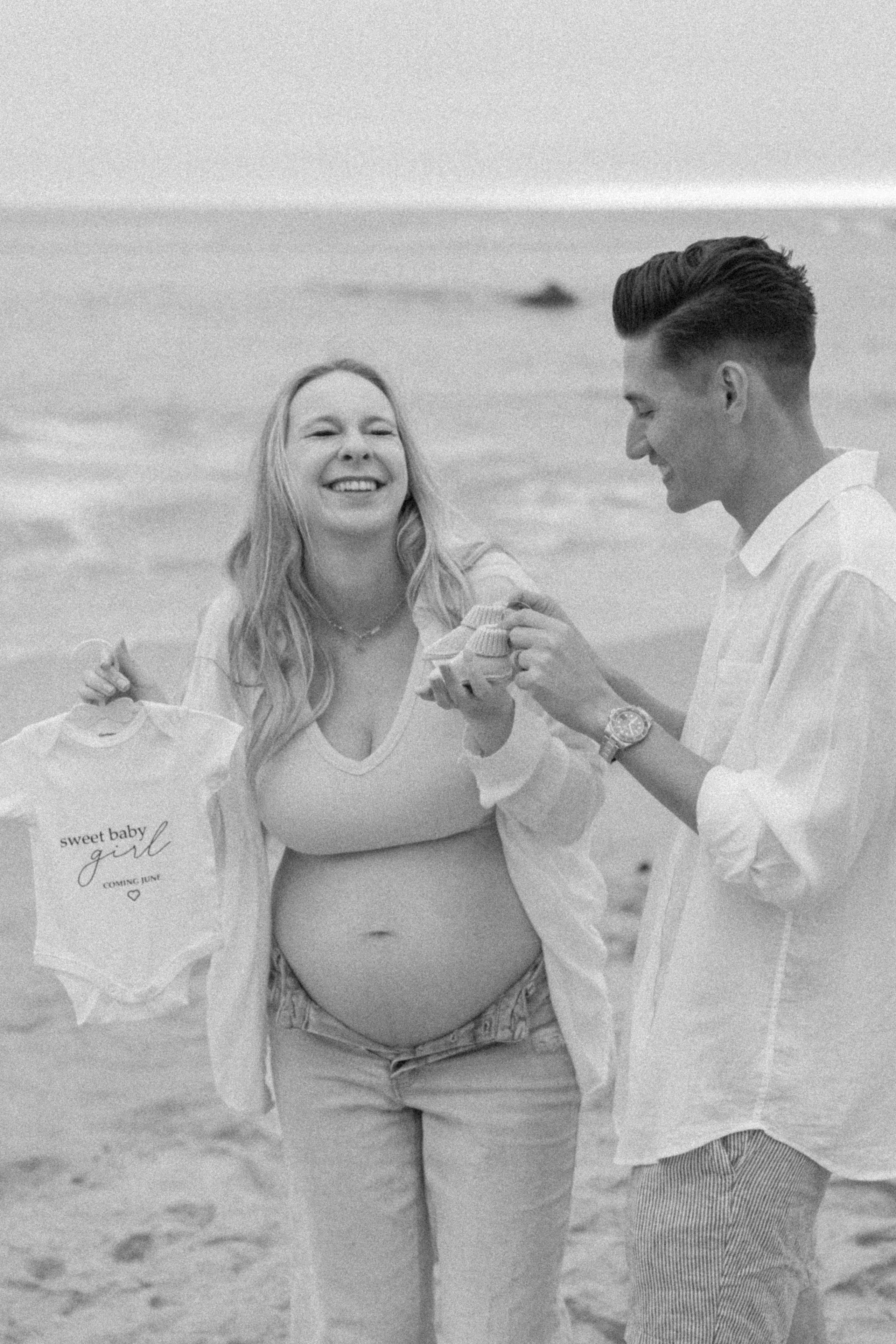 Kate & Lence. Pregnancy photo shoot. Portrait, family, maternity & wedding photography & videography in SoCal Kseni Vibe