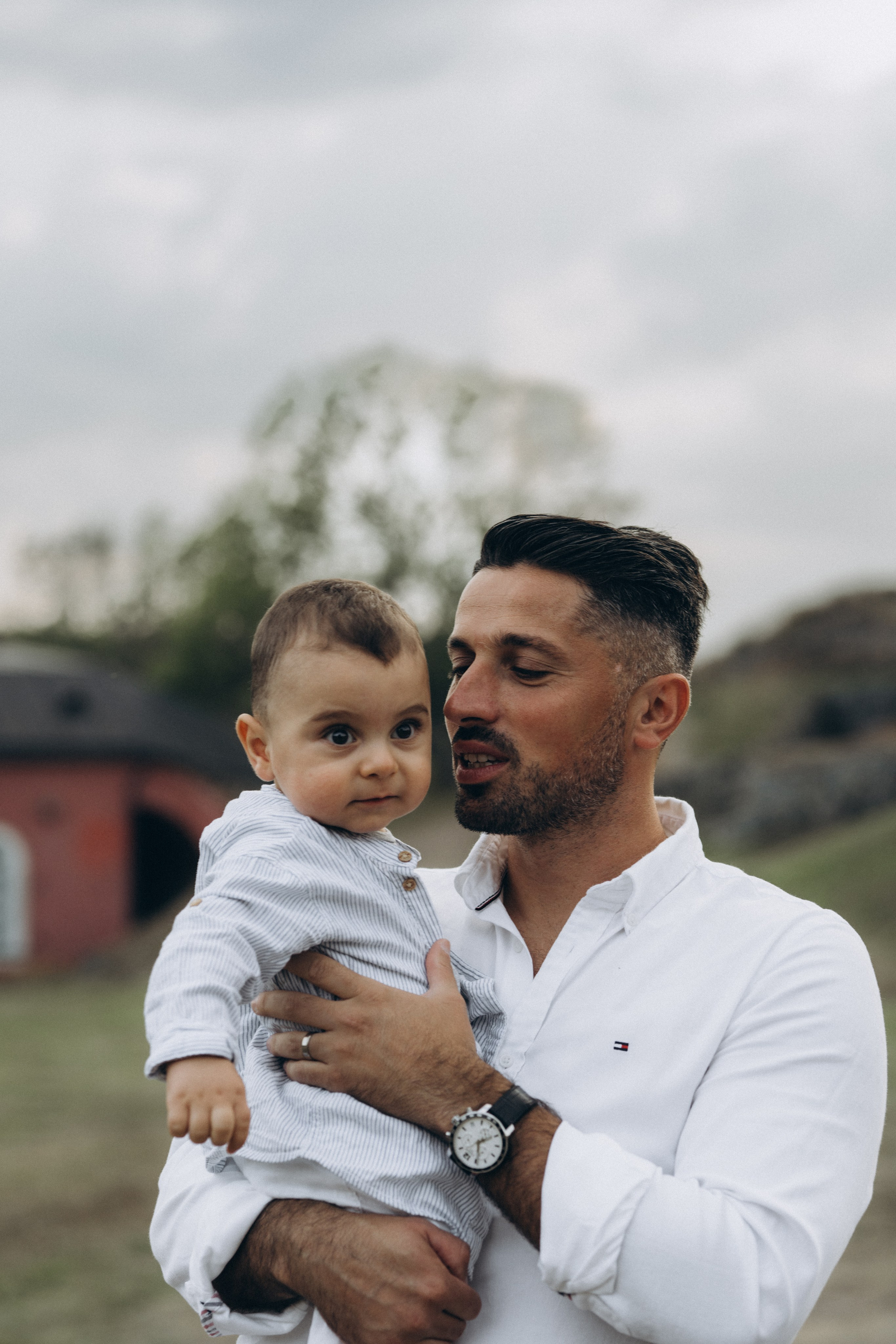 Summer. Wedding and potrait photographer in Helsinki Vickan O