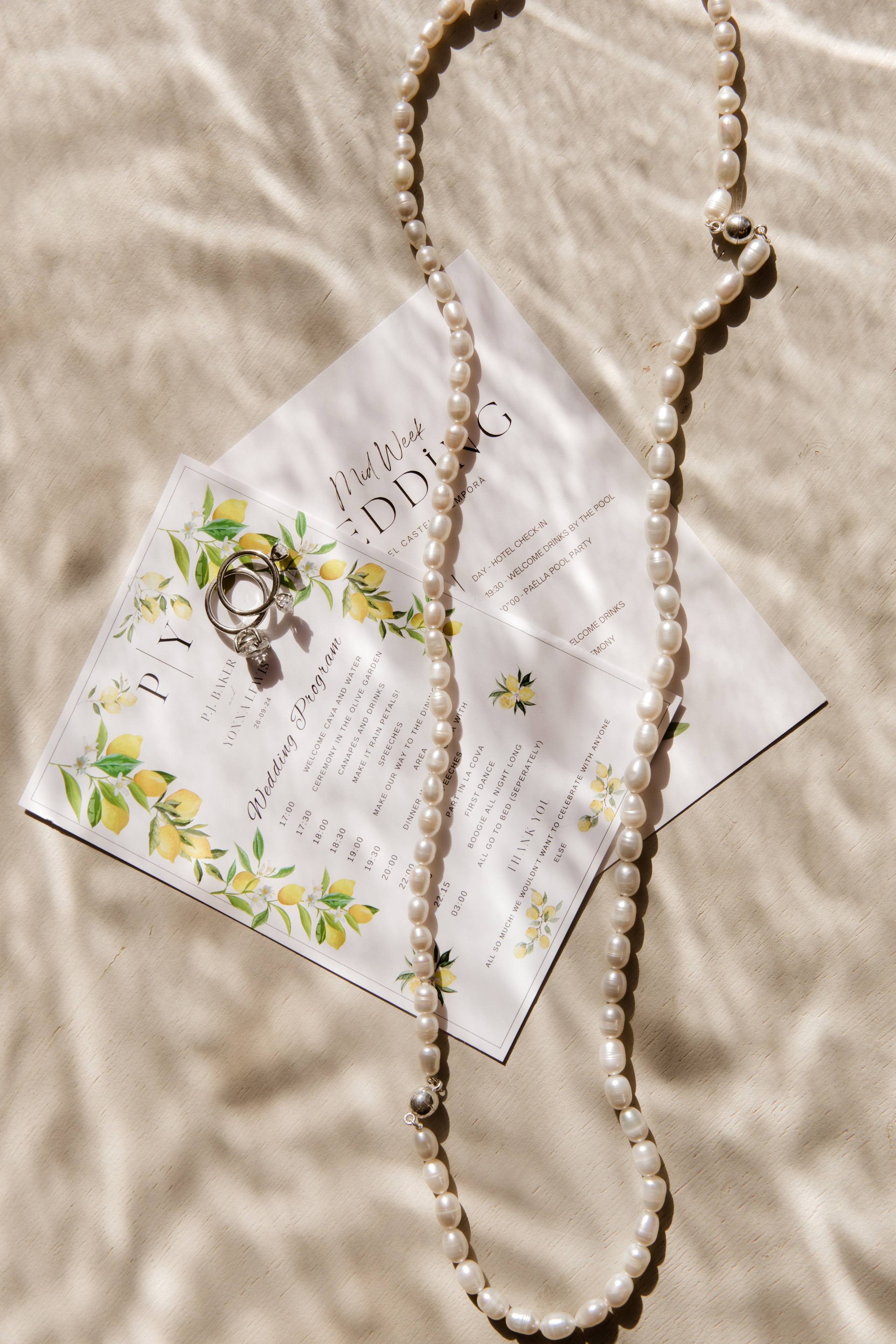 PJ & Yonna. Hotel Castell d’Emporda. Paola fotógrafo / videografo de bodas en Barcelona