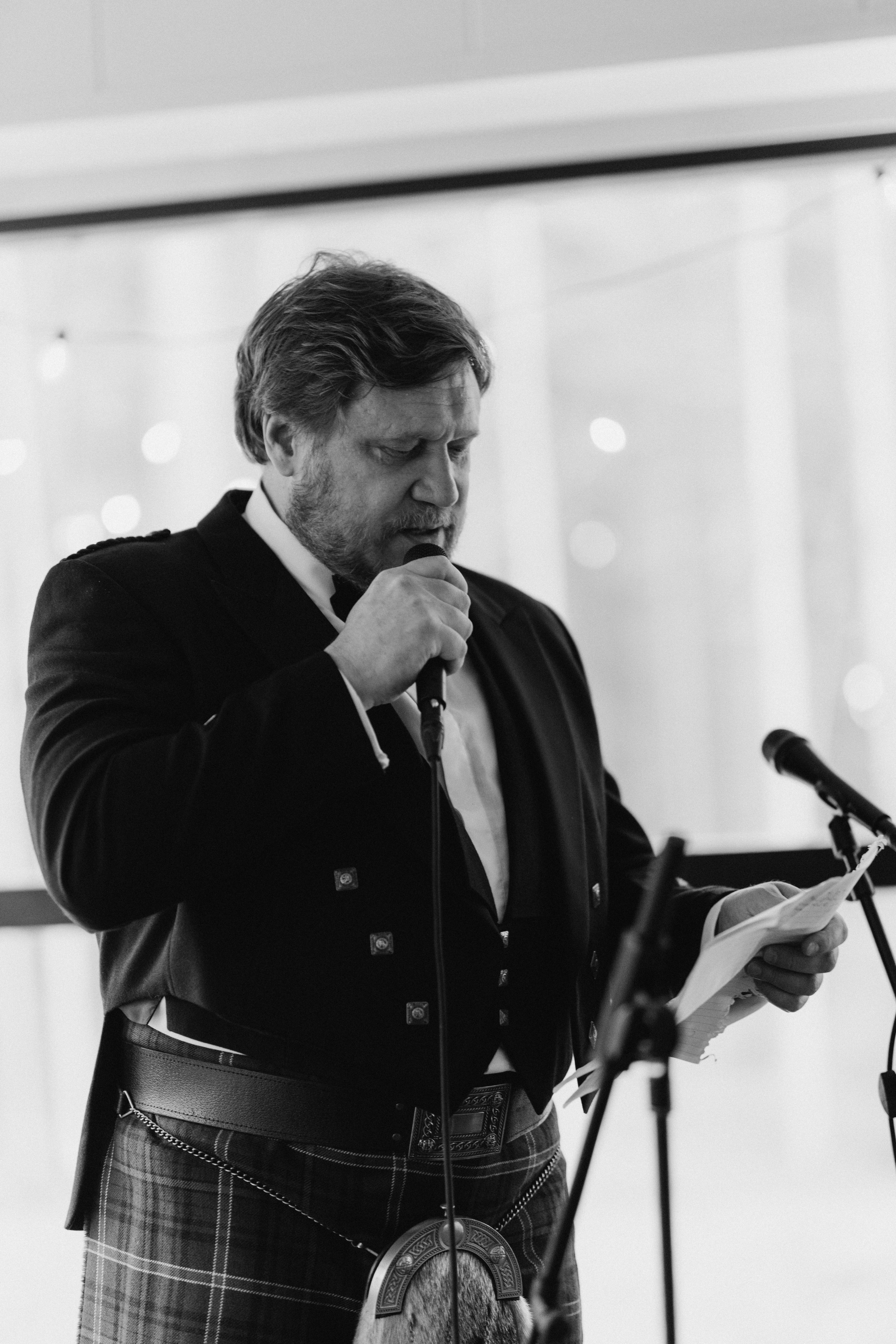 Venla & Kerr. Wedding and portrait photographer in Helsinki Vickan O