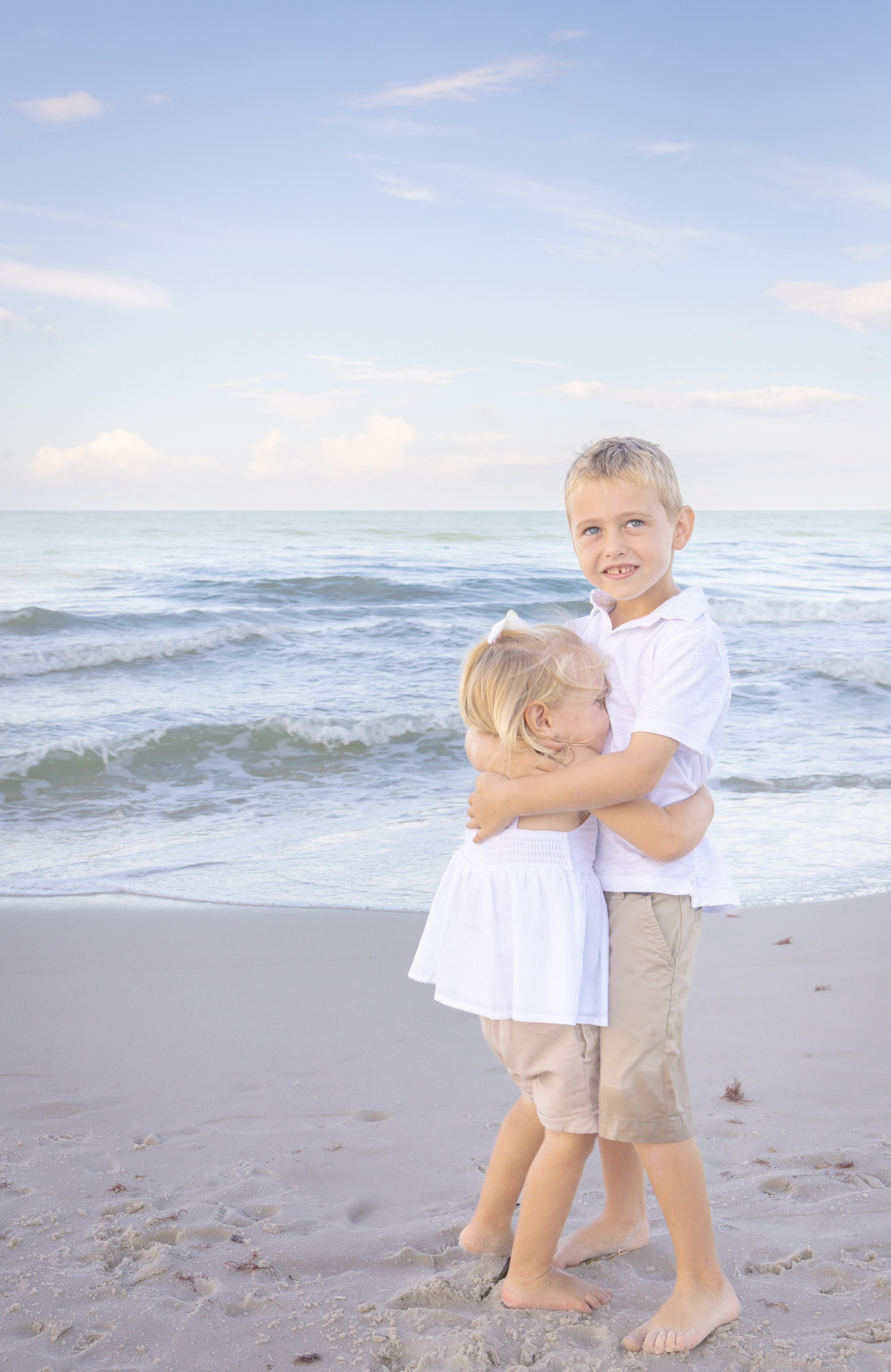 Jon and Brooke Beach Photography 2025. Out and About 239