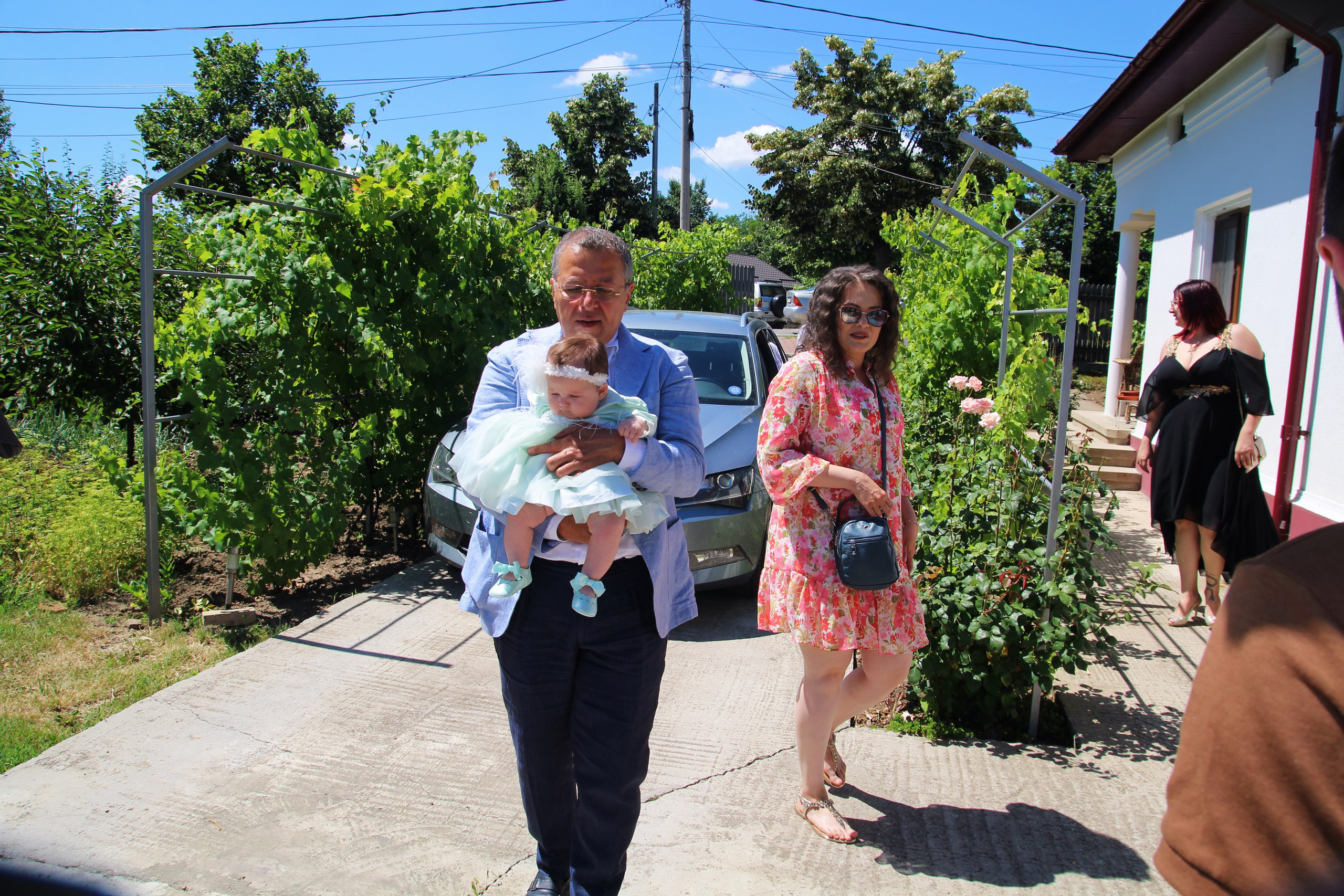 BYZO MEDIA. PETRU BYZO - family and children photographer in ROMANIA