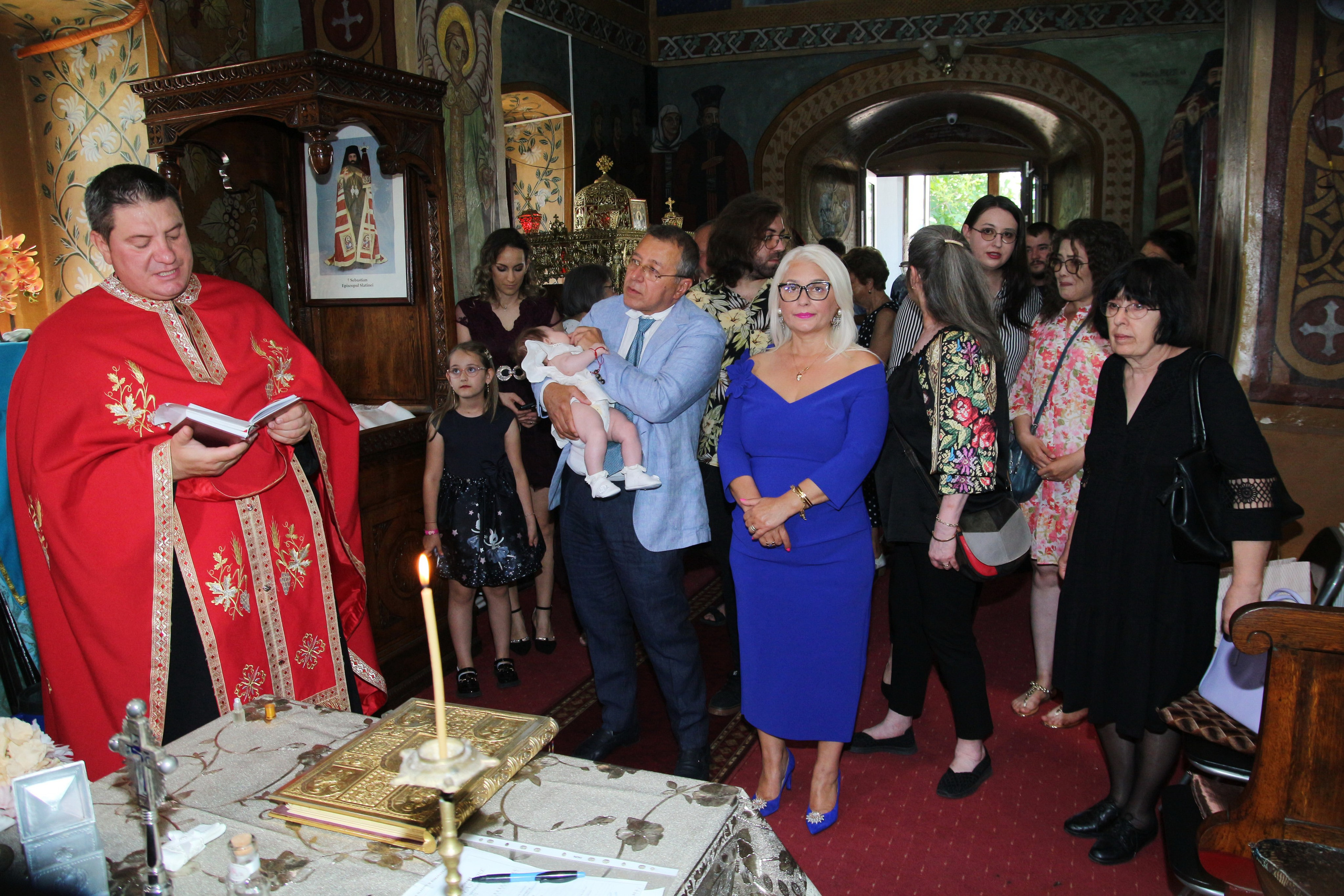 BYZO MEDIA. PETRU BYZO - family and children photographer in ROMANIA