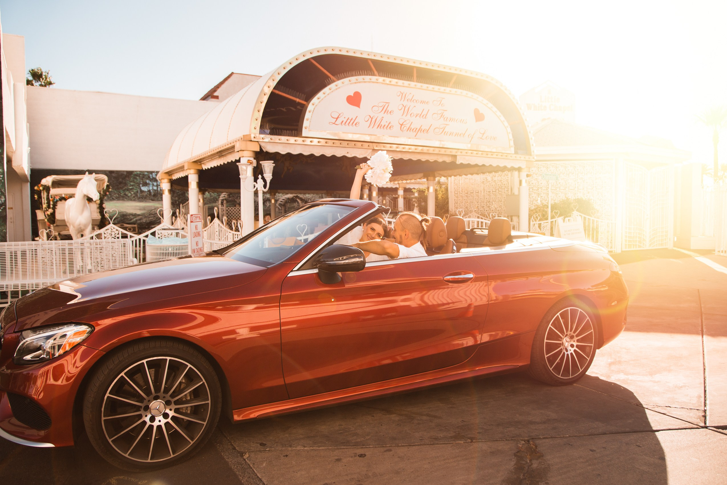 I&V. Wedding & elopement photographer Viktoriya Kravtsov. Las Vegas