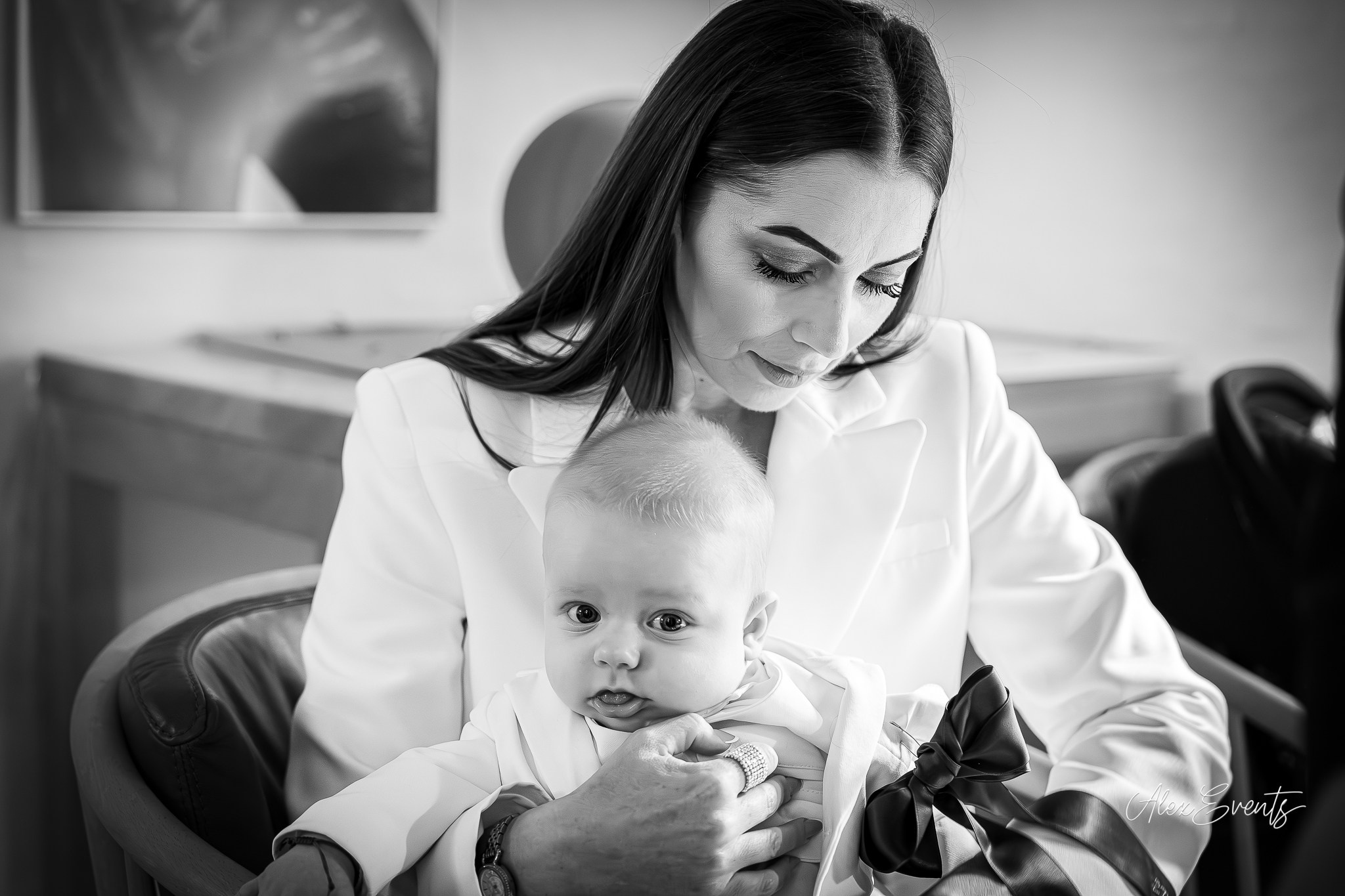 Botez fotografiat in Danemarca la biserica si petrecere | Alex Events. AlexEvents Fotograf / Videograf de evenimente Danemarca DK Horsens, Arhus, Odense, Vejle.Nunta, botez, foto-studio