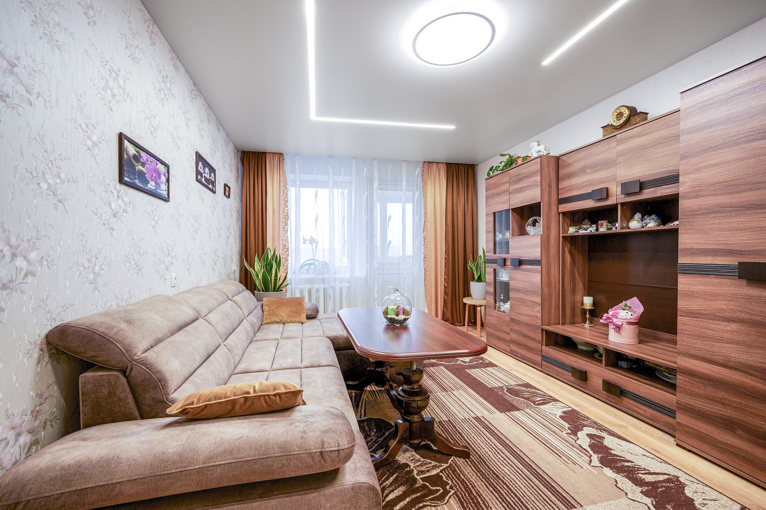 Vydūno g. 27. Elina Sapiega fotografė Vilniuje