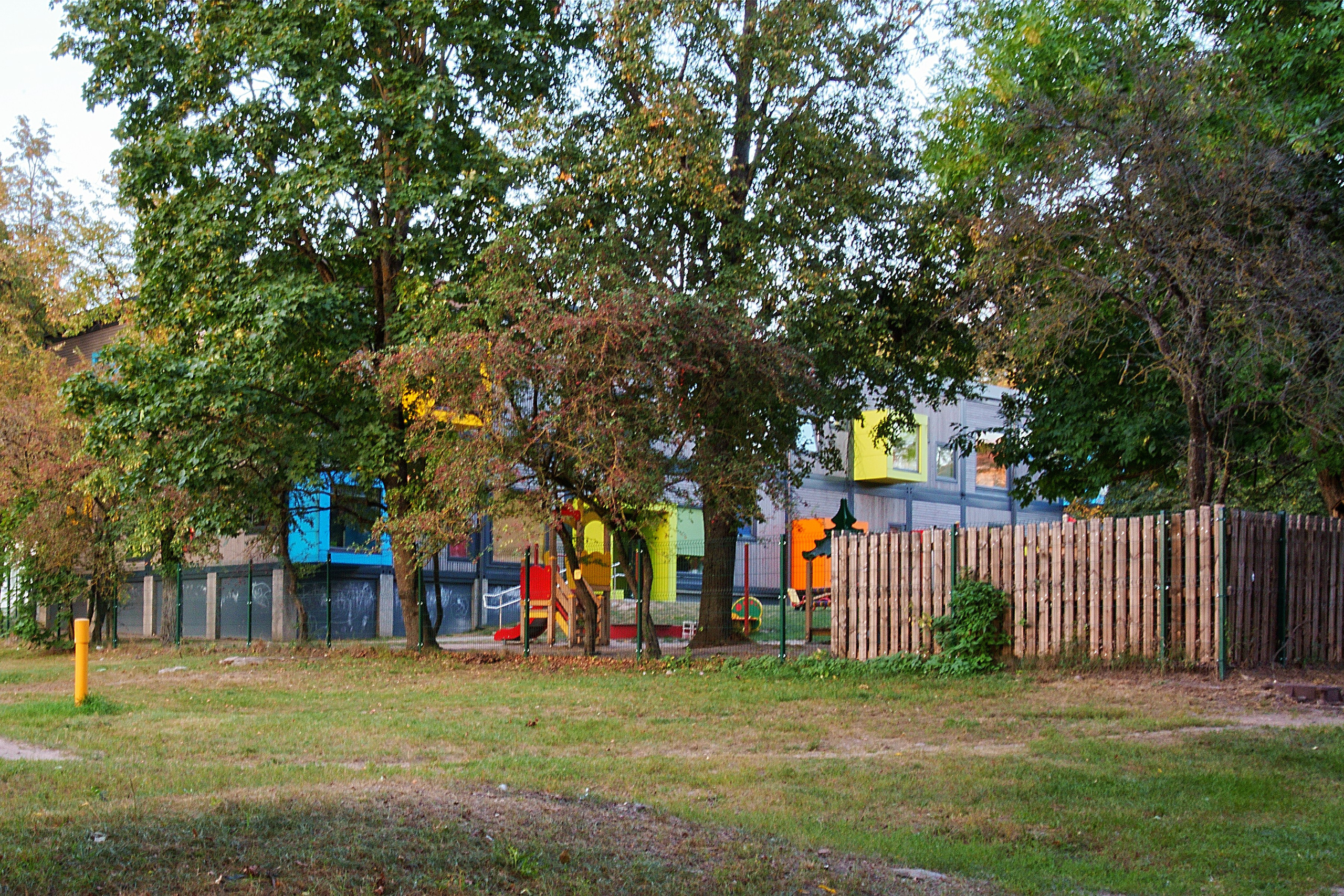 Vileišio g. 24. Elina Sapiega fotografė Vilniuje