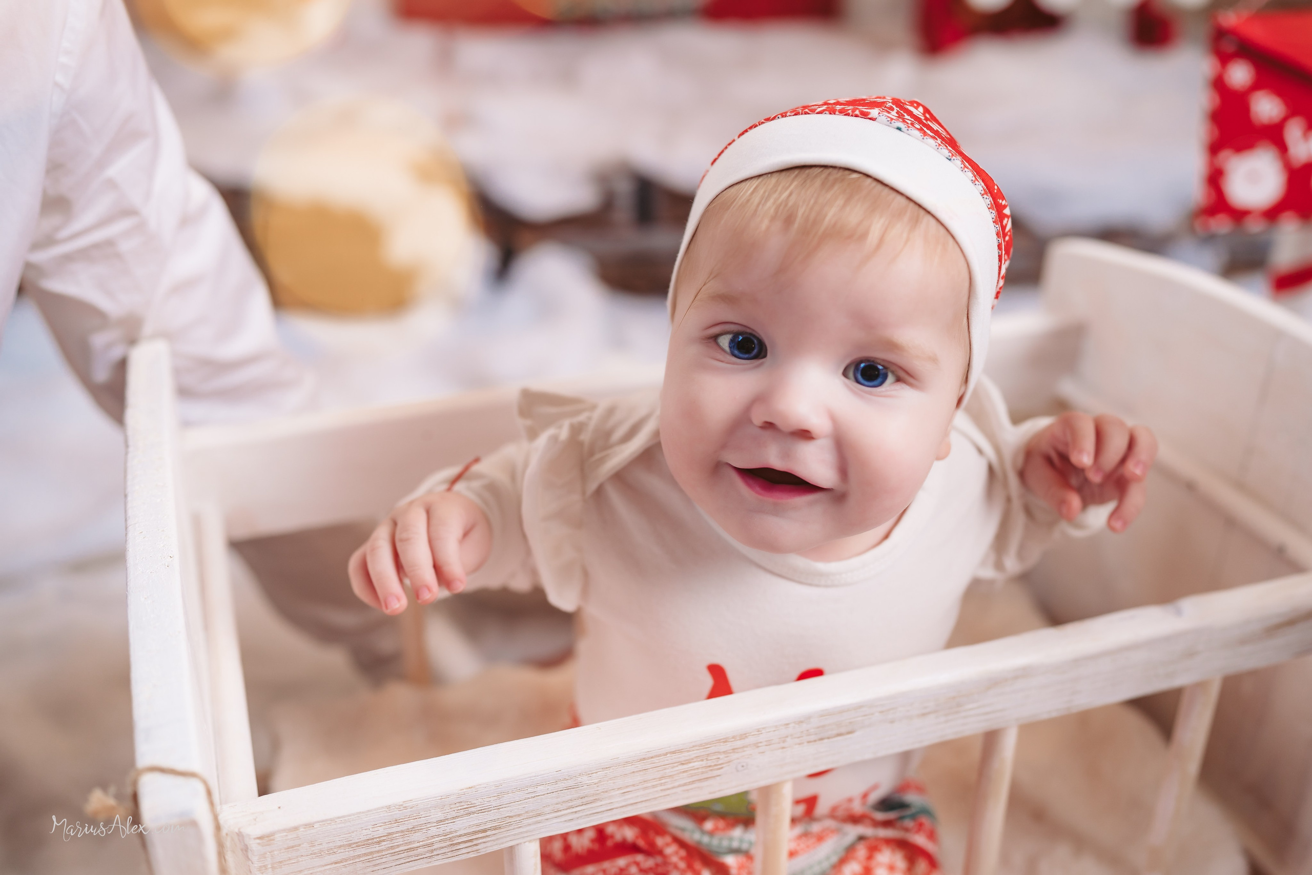 Crăciun în trei - Daniela Gabriel & Victor. Marius Alex fotograf de eveniment si portret din Suceava