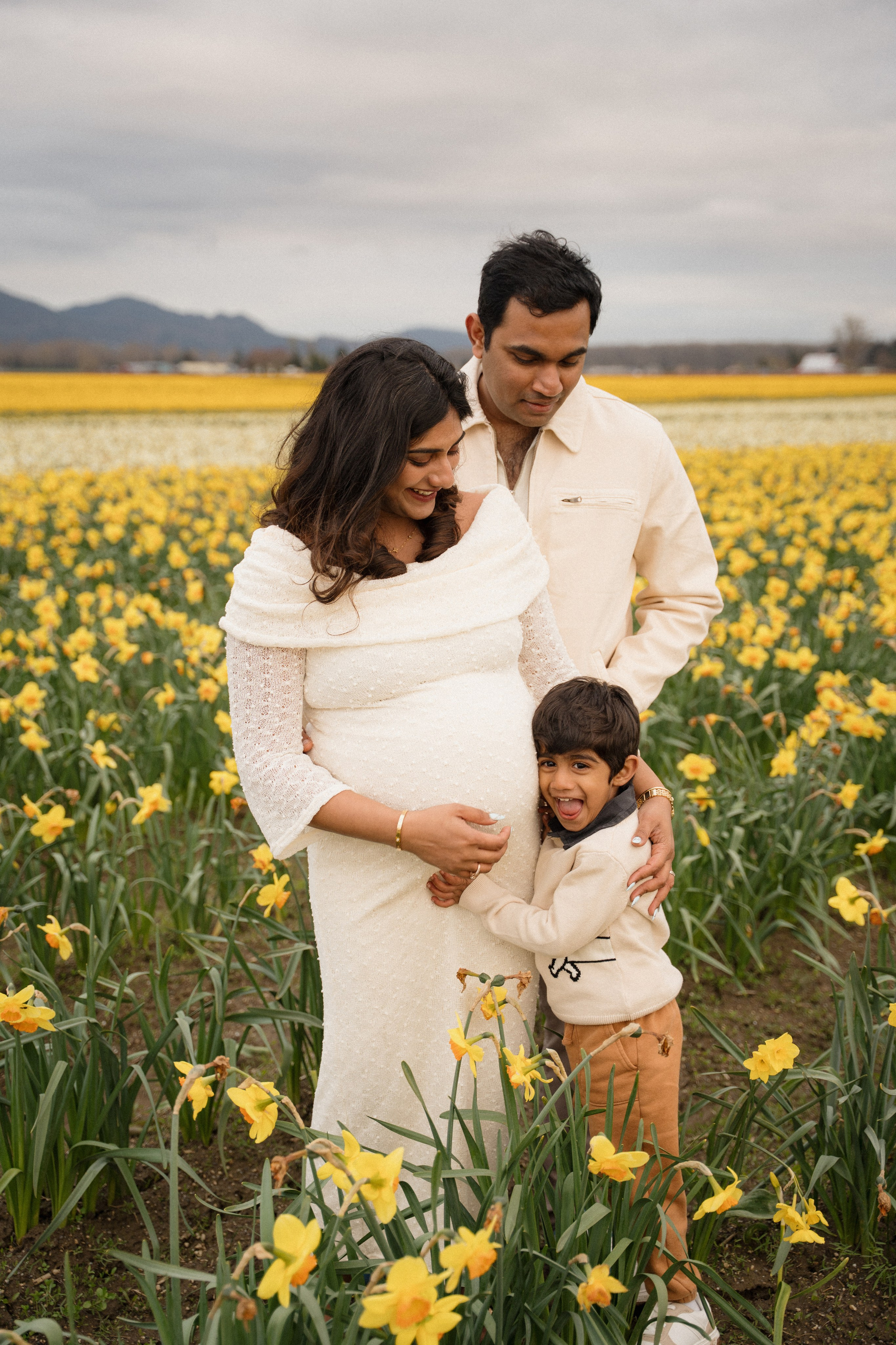 Mounika maternity. Photographer in Washington Sophia D