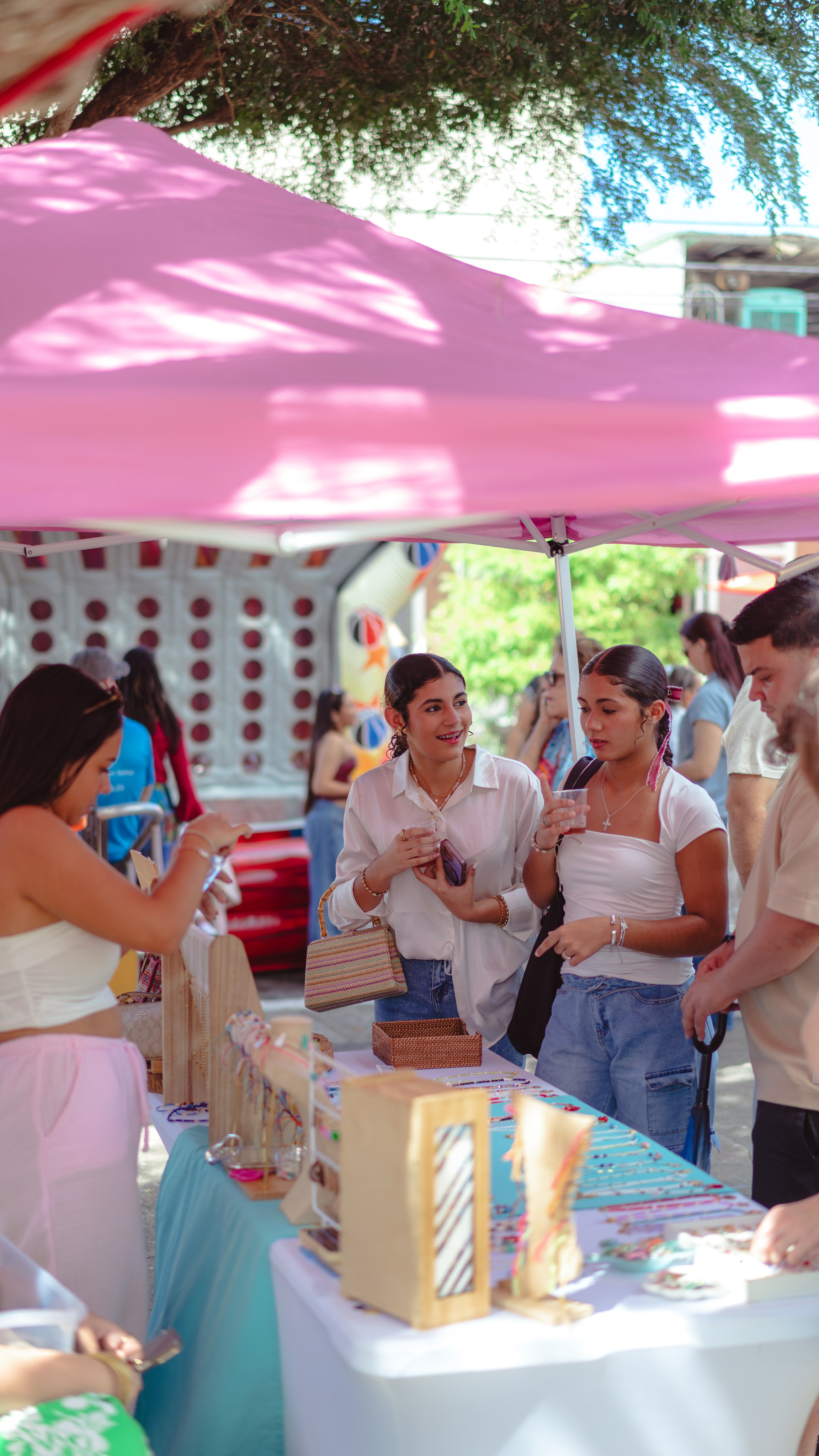 Natural Light. Manny Cruzado Photography