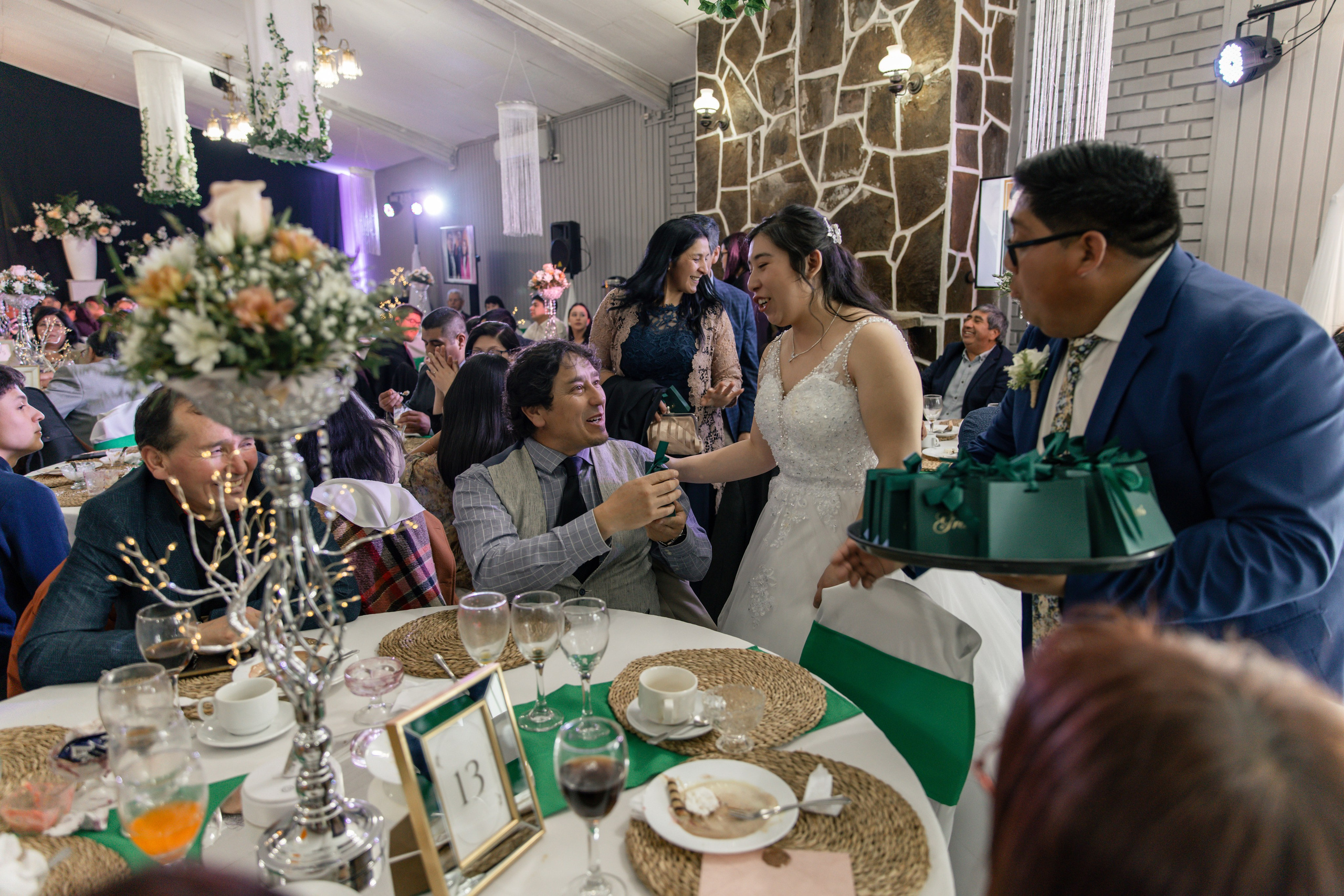 Johana y Edgar. Dinka & Emilio - El arte de preservar lo que no se repite