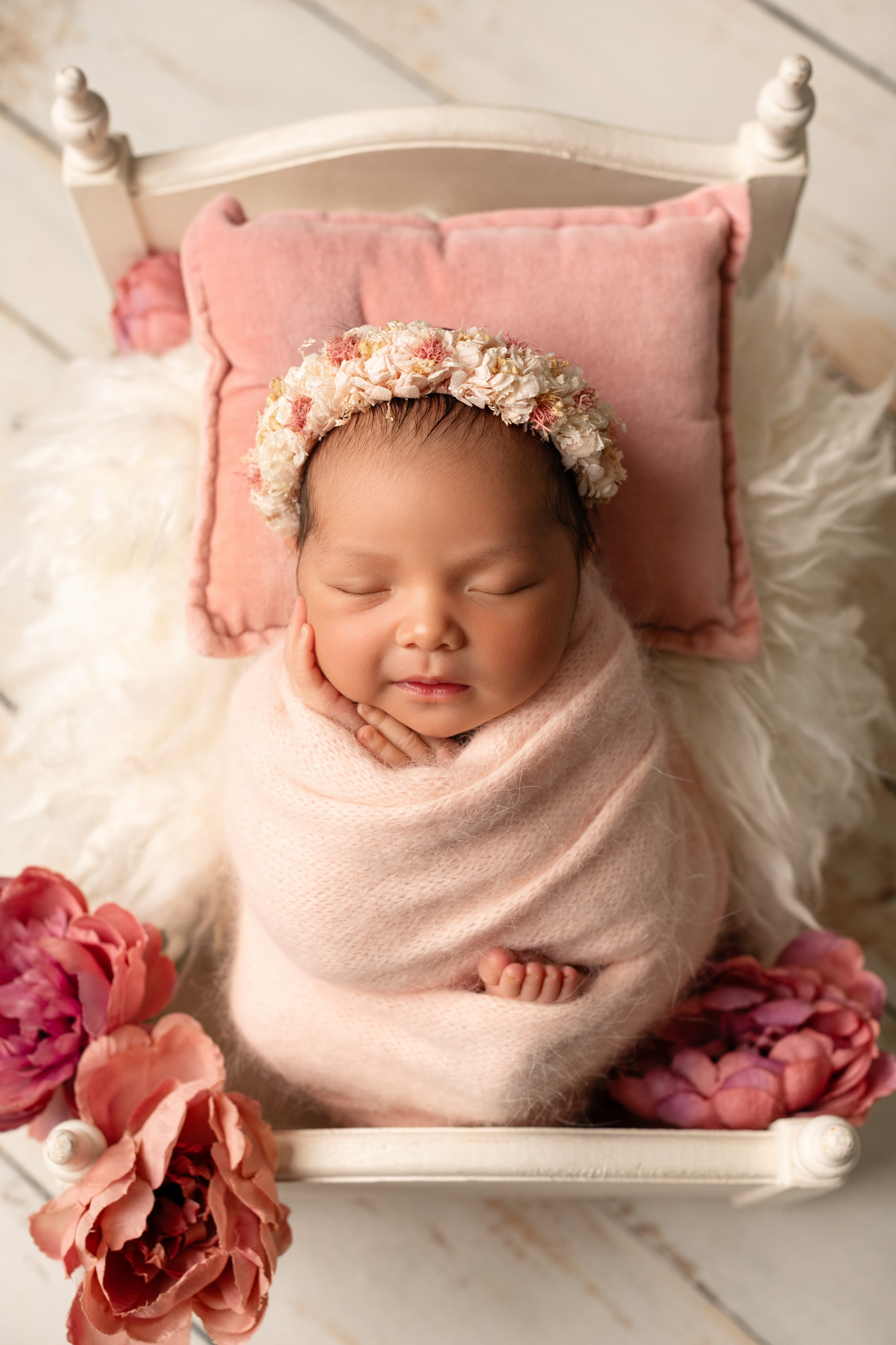 Newborn. Newborn photographer Sacramento