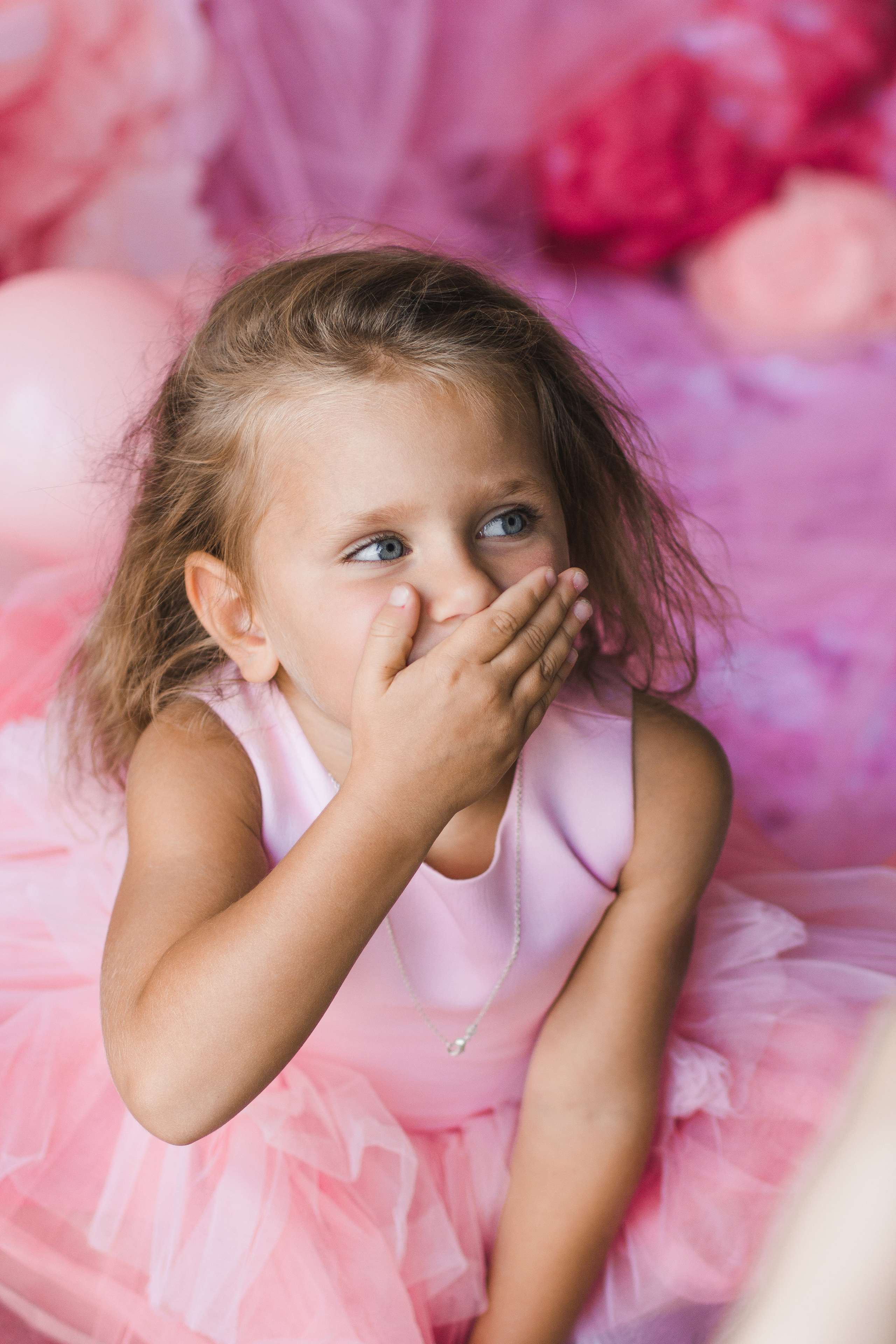 OH LA LA decoration studio. Photographer Vladmir Gladkov