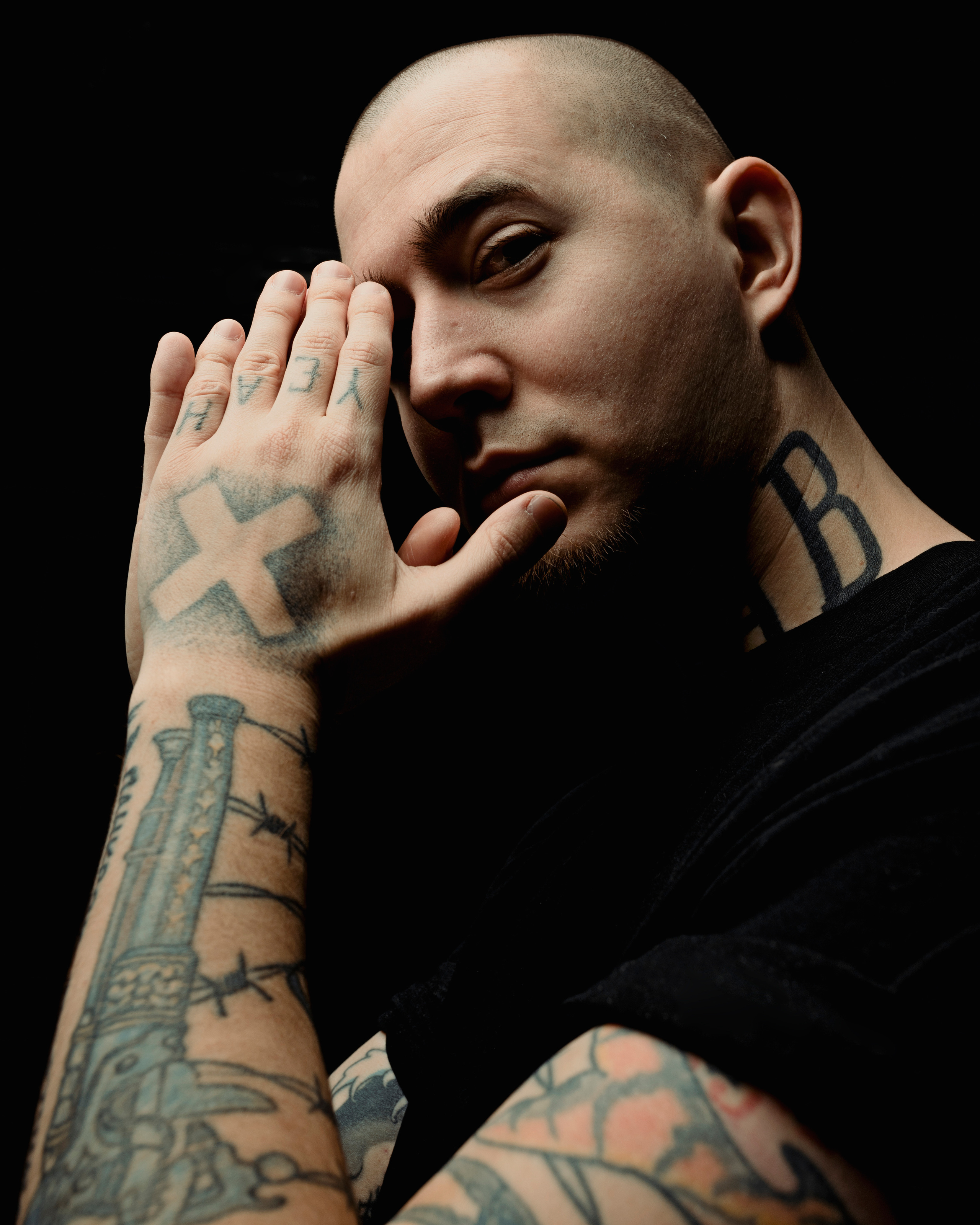 EZ STYLE ПОРТРЕТЫ. Портретный и спортивный фотограф в Алматы Алексей Овечкин