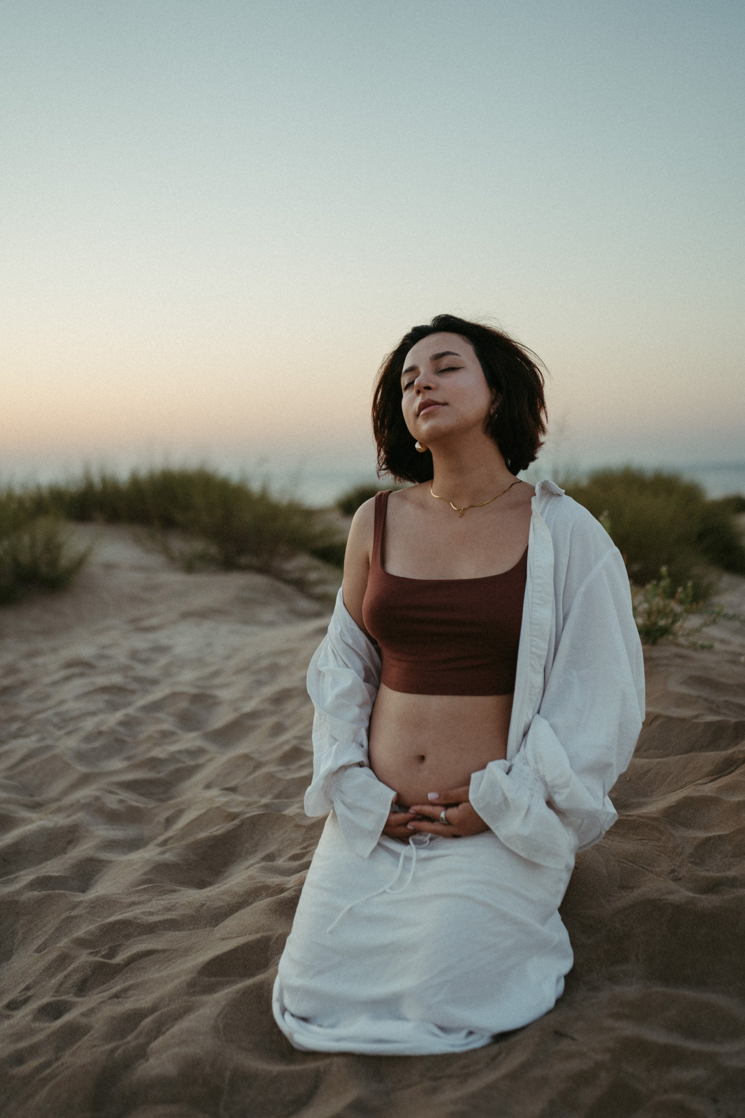 Expecting Javad. Family photographer in Saudi Arabia